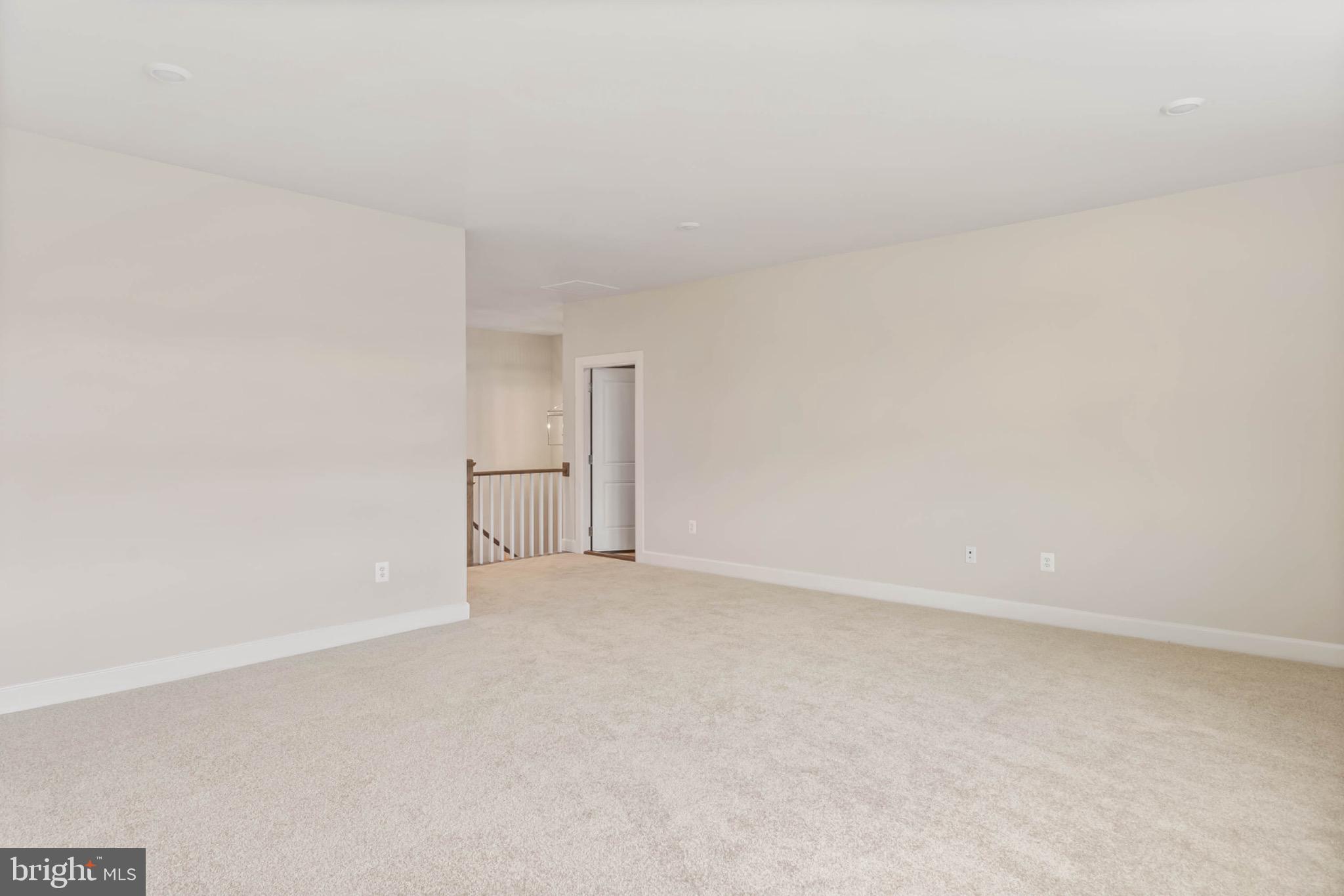 TANAGER WOODS - Residential