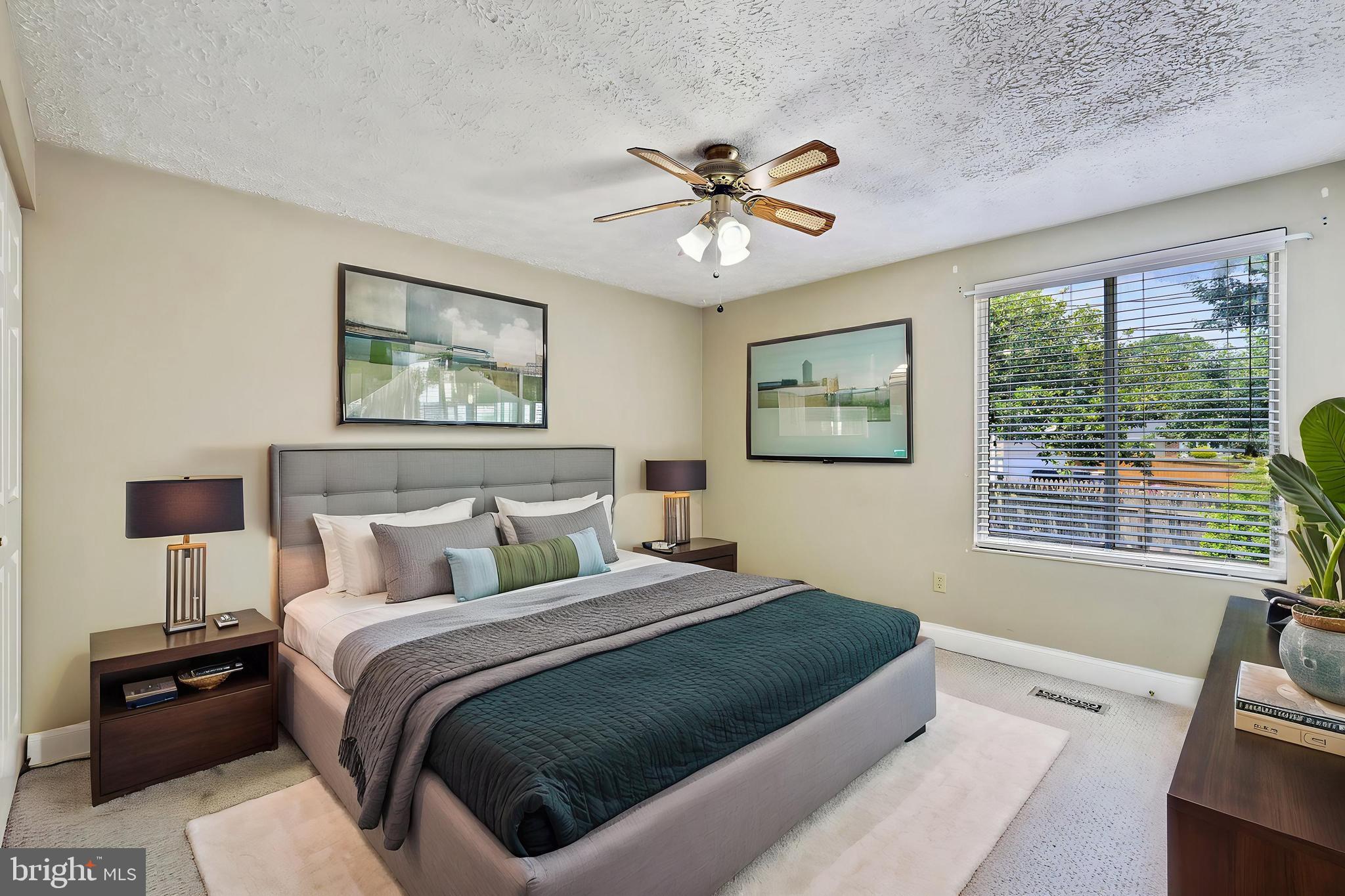 2904 GOLDEN FLEECE DRIVE