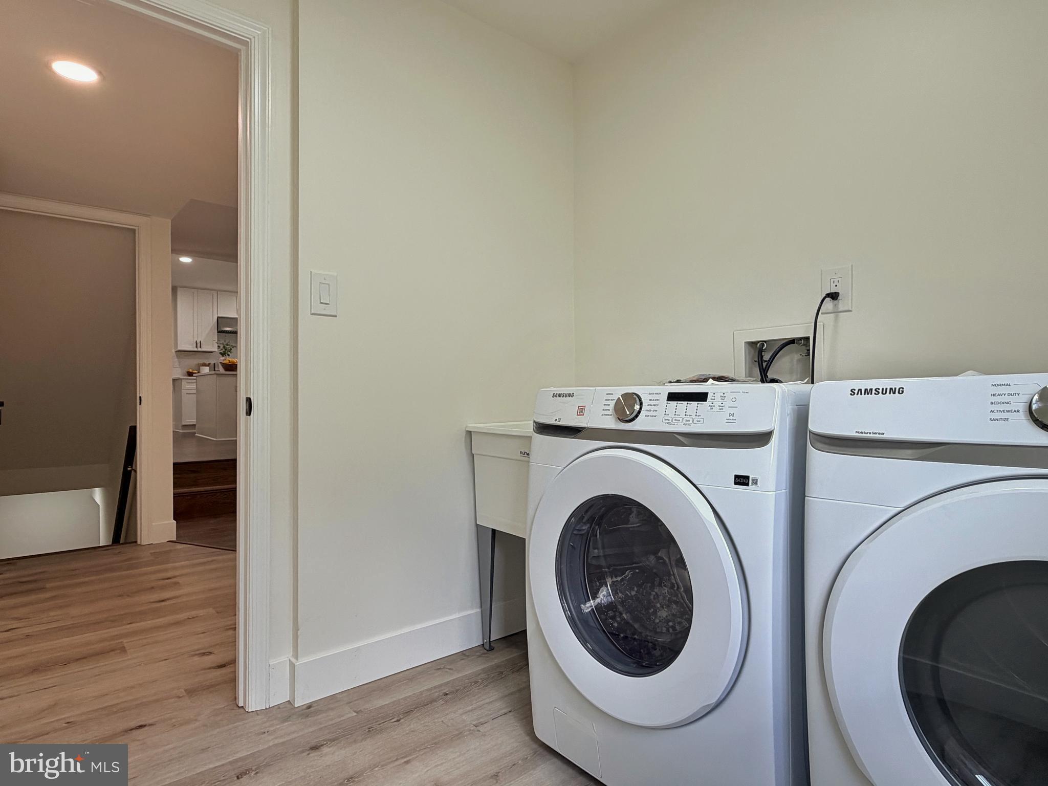 GEORGE MASON FOREST - Residential