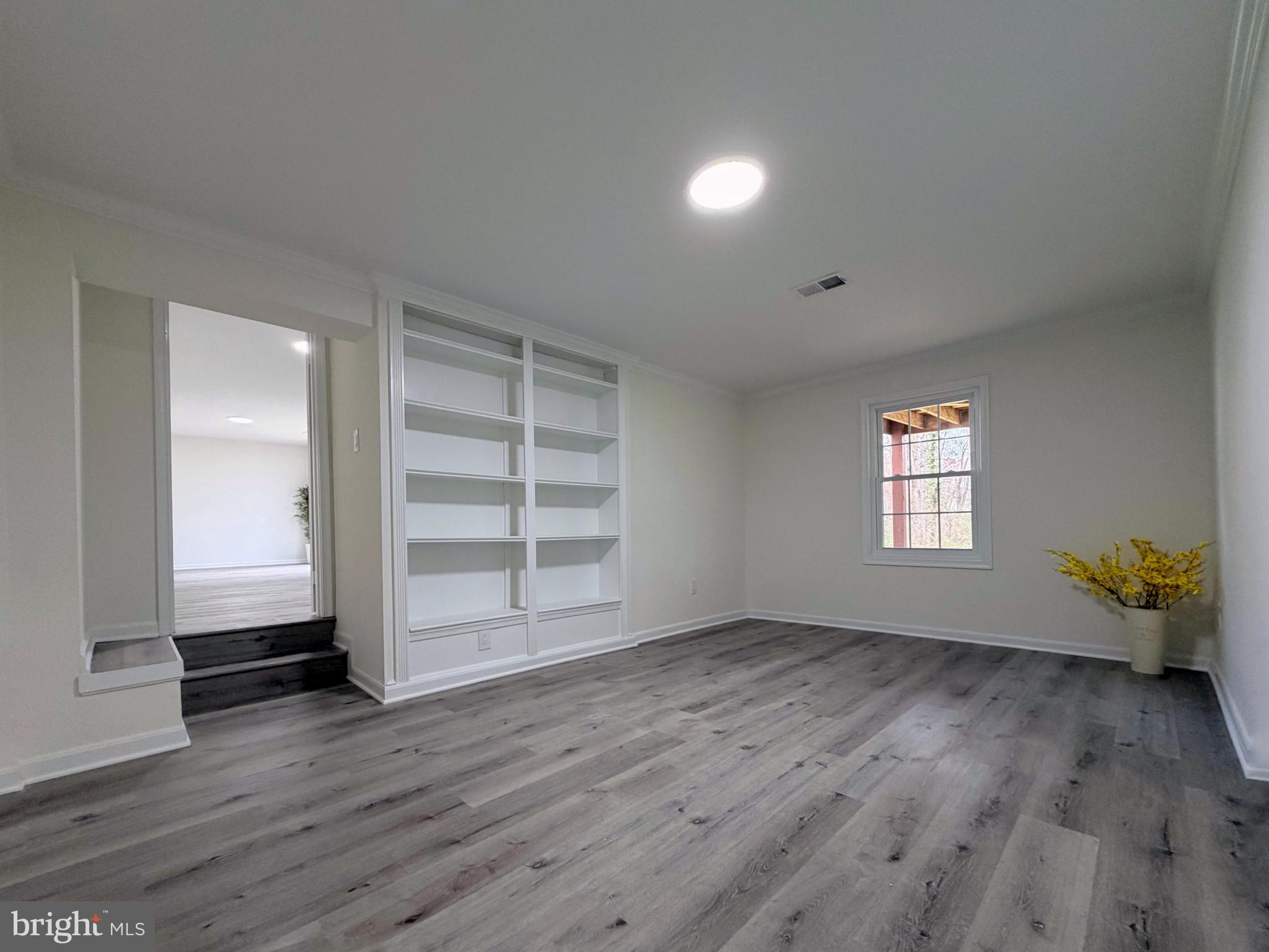 GEORGE MASON FOREST - Residential