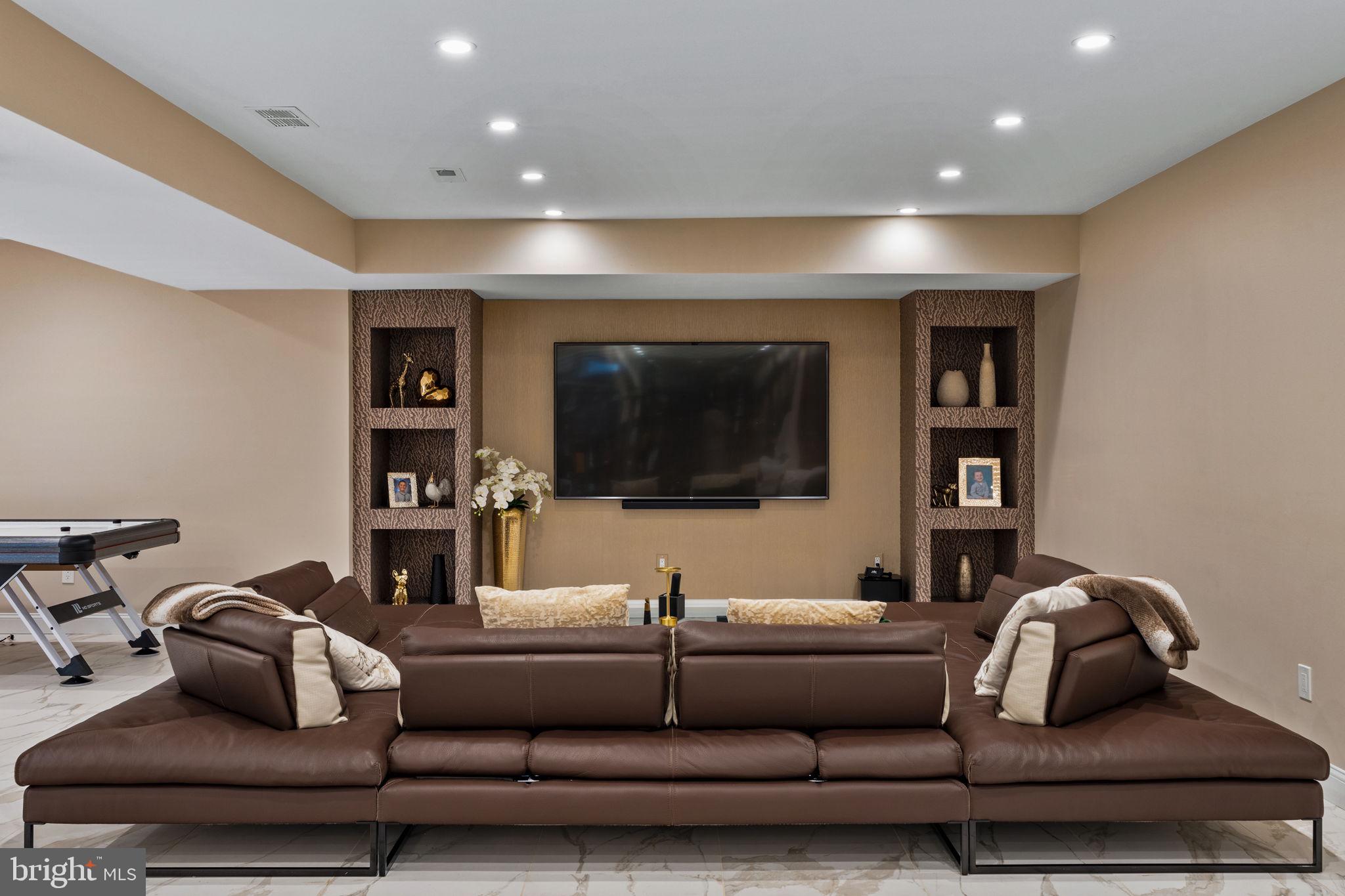 RESERVEATNORTHAMPTON - Residential