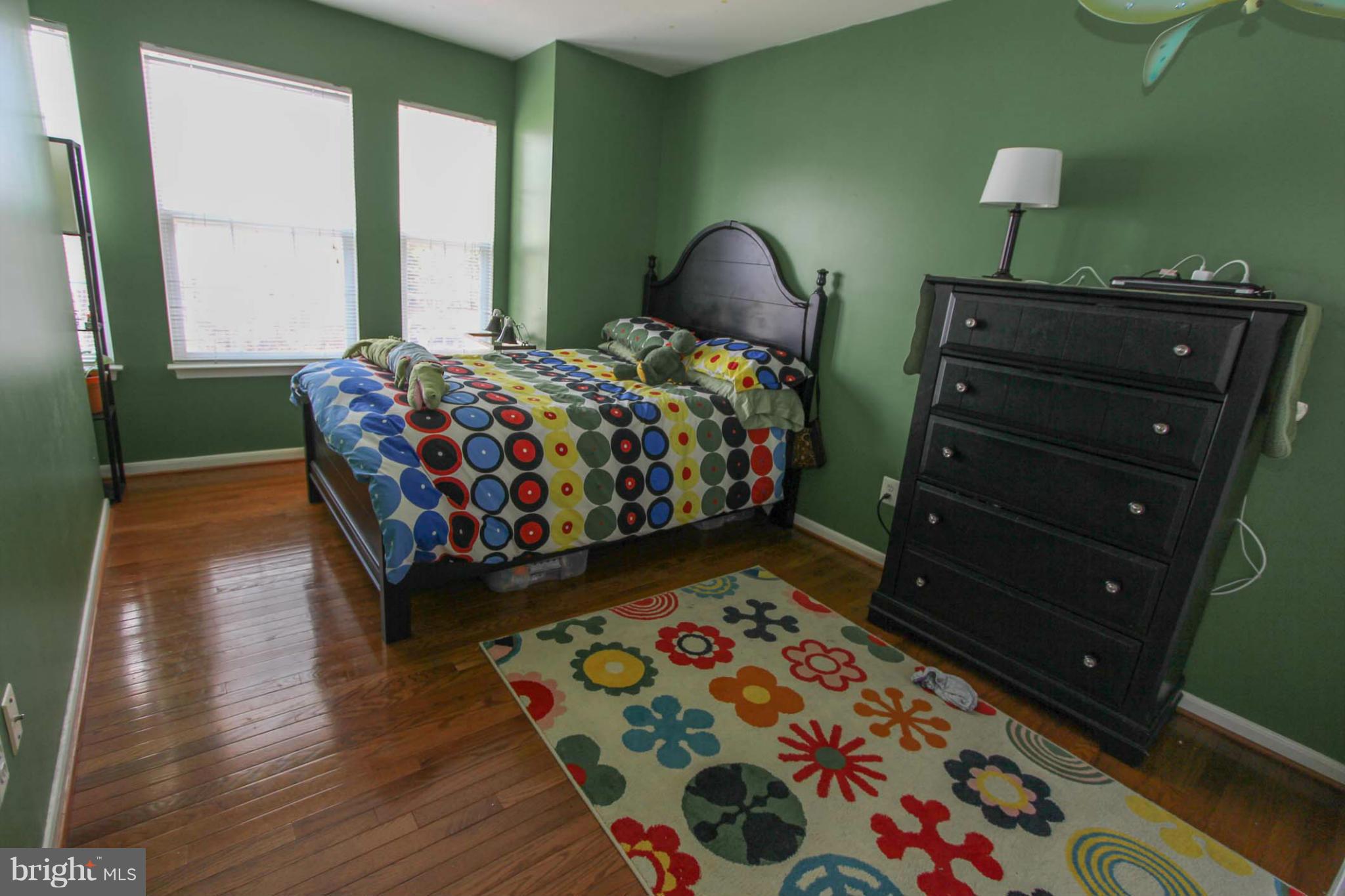 MCNAIR FARMS LANDBAY - Residential