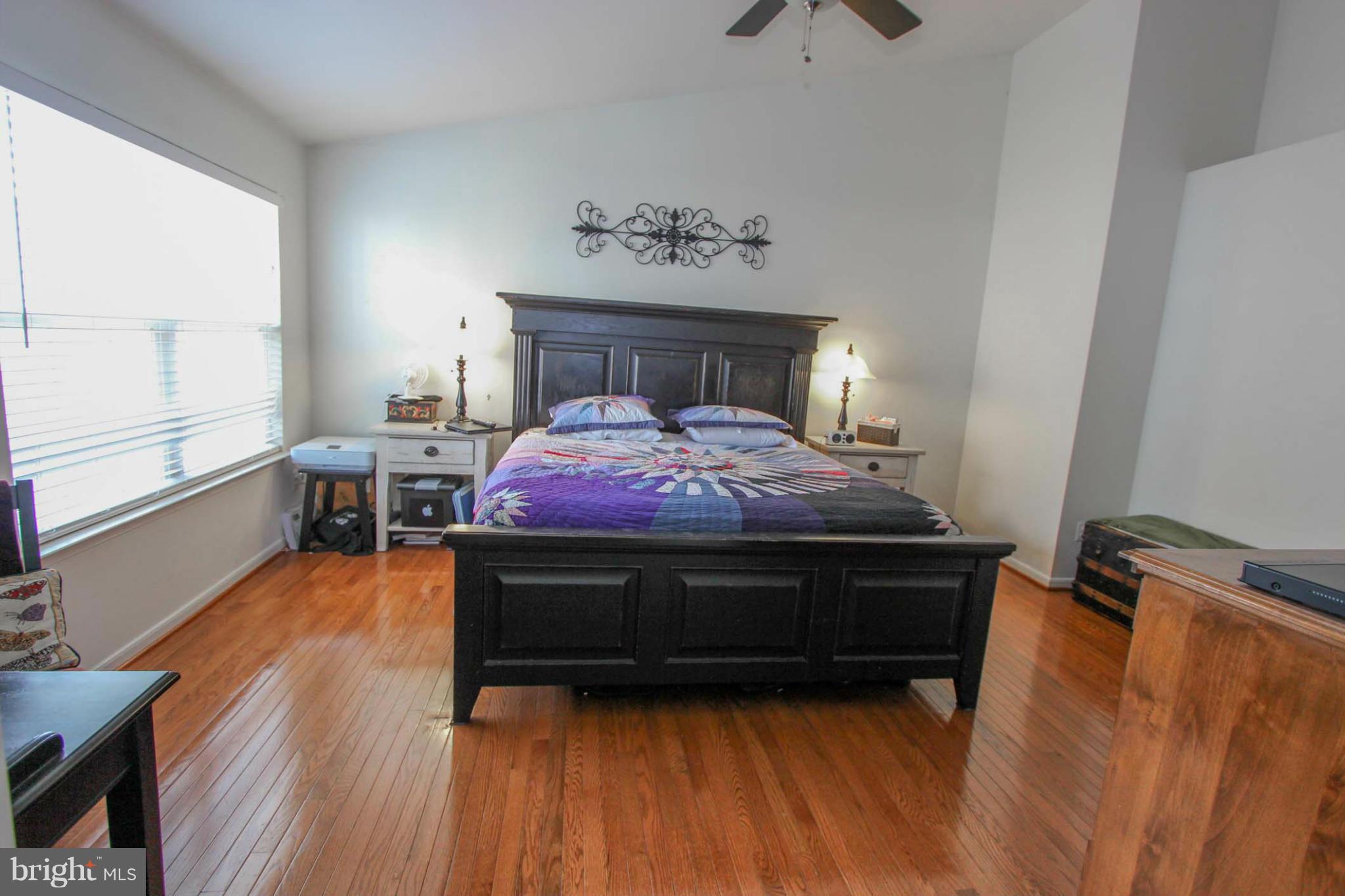 MCNAIR FARMS LANDBAY - Residential