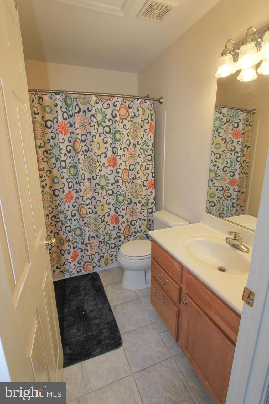 MCNAIR FARMS LANDBAY - Residential