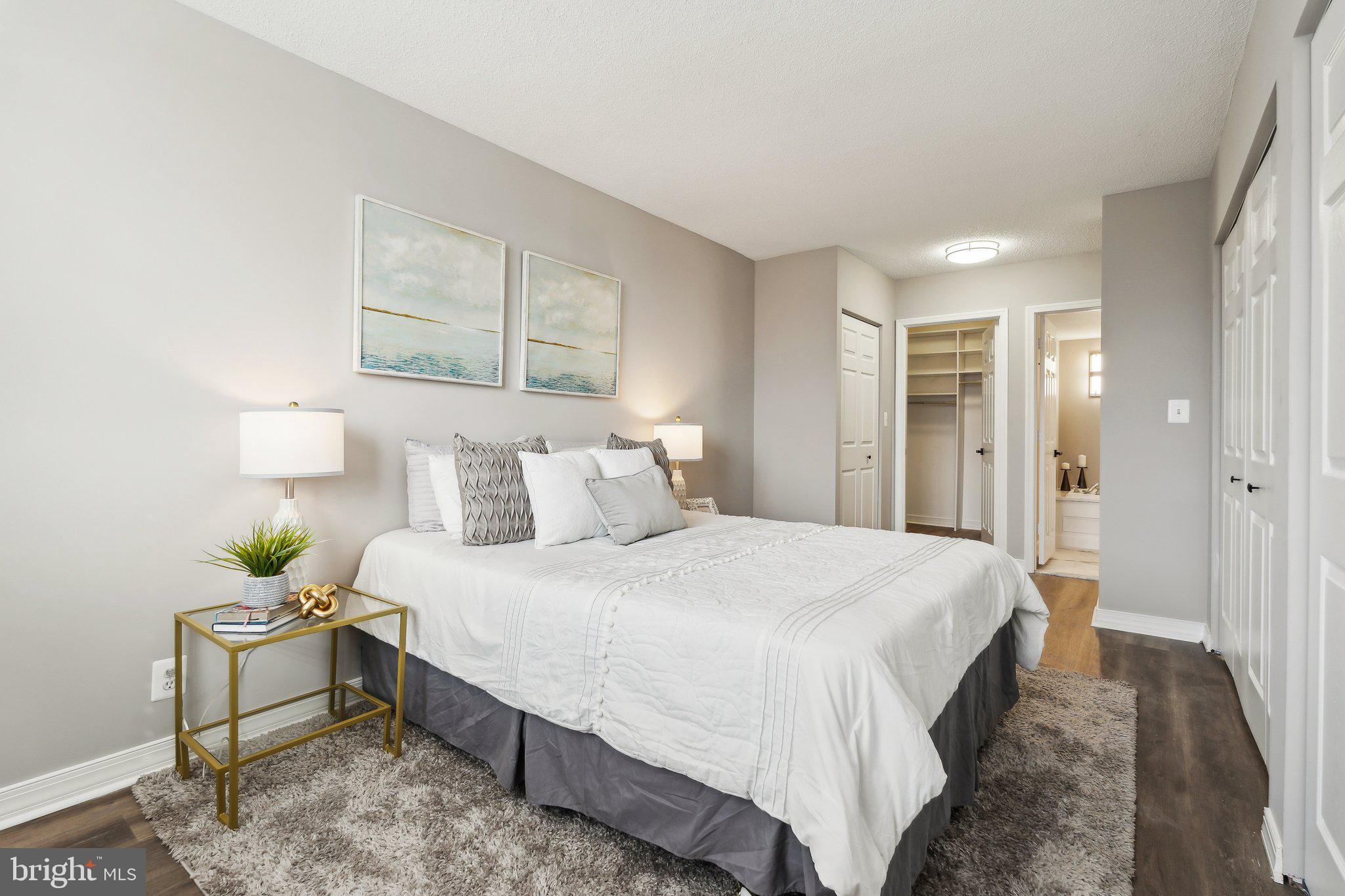 THE WISCONSIN - Residential