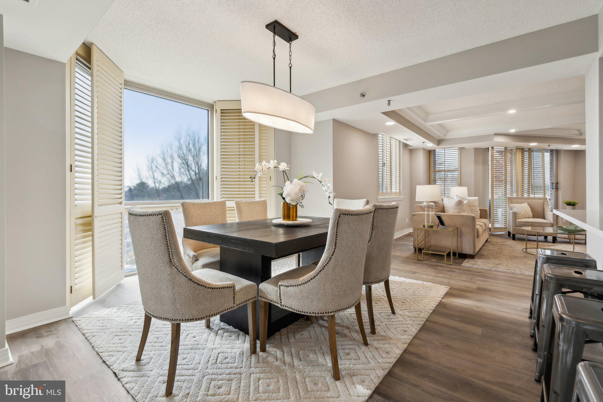 THE WISCONSIN - Residential