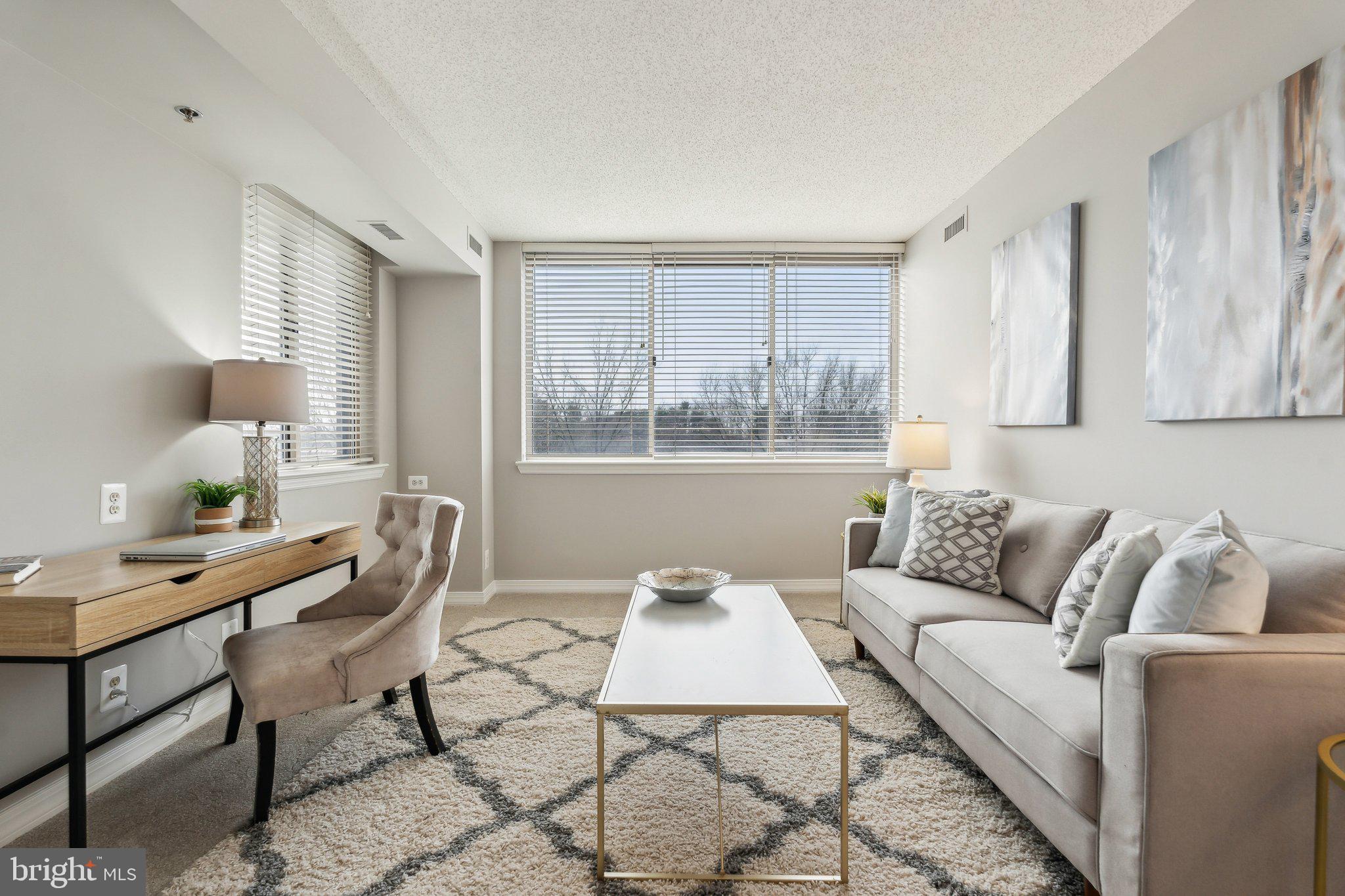 THE WISCONSIN - Residential