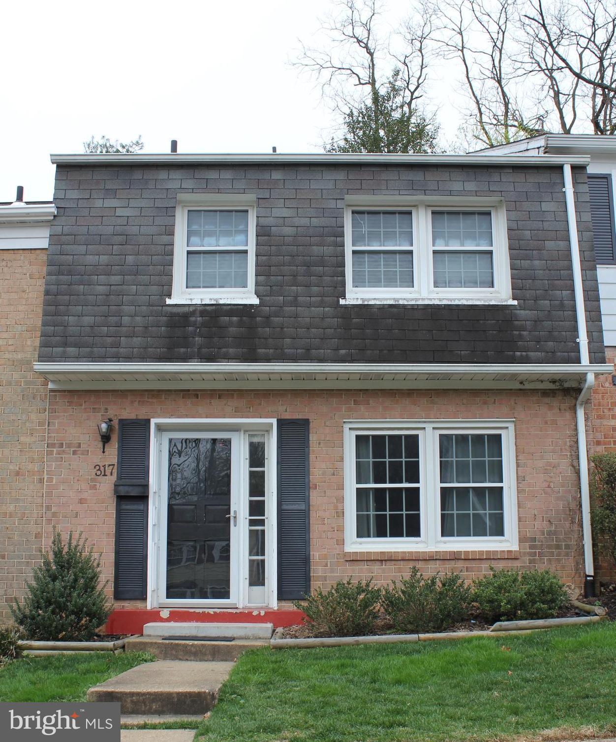 AYRHILL SQUARE - Residential Lease