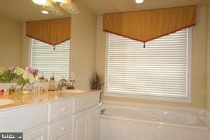 FAIRCREST - Residential Lease