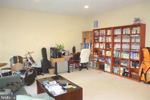 FAIRCREST - Residential Lease