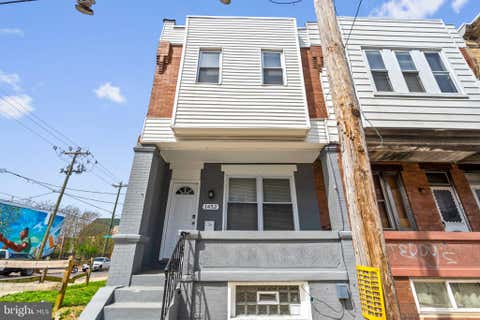 Townhouse For Sale - 1452 Etting Street<br/> PHILADELPHIA, PA 19146