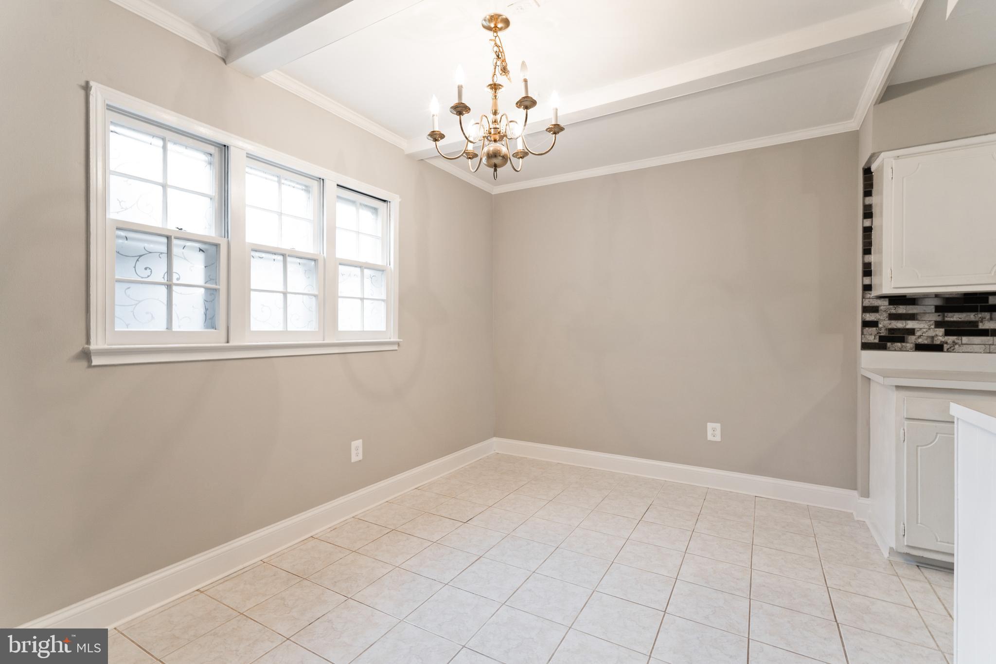 THE MEADOWS - Residential Lease