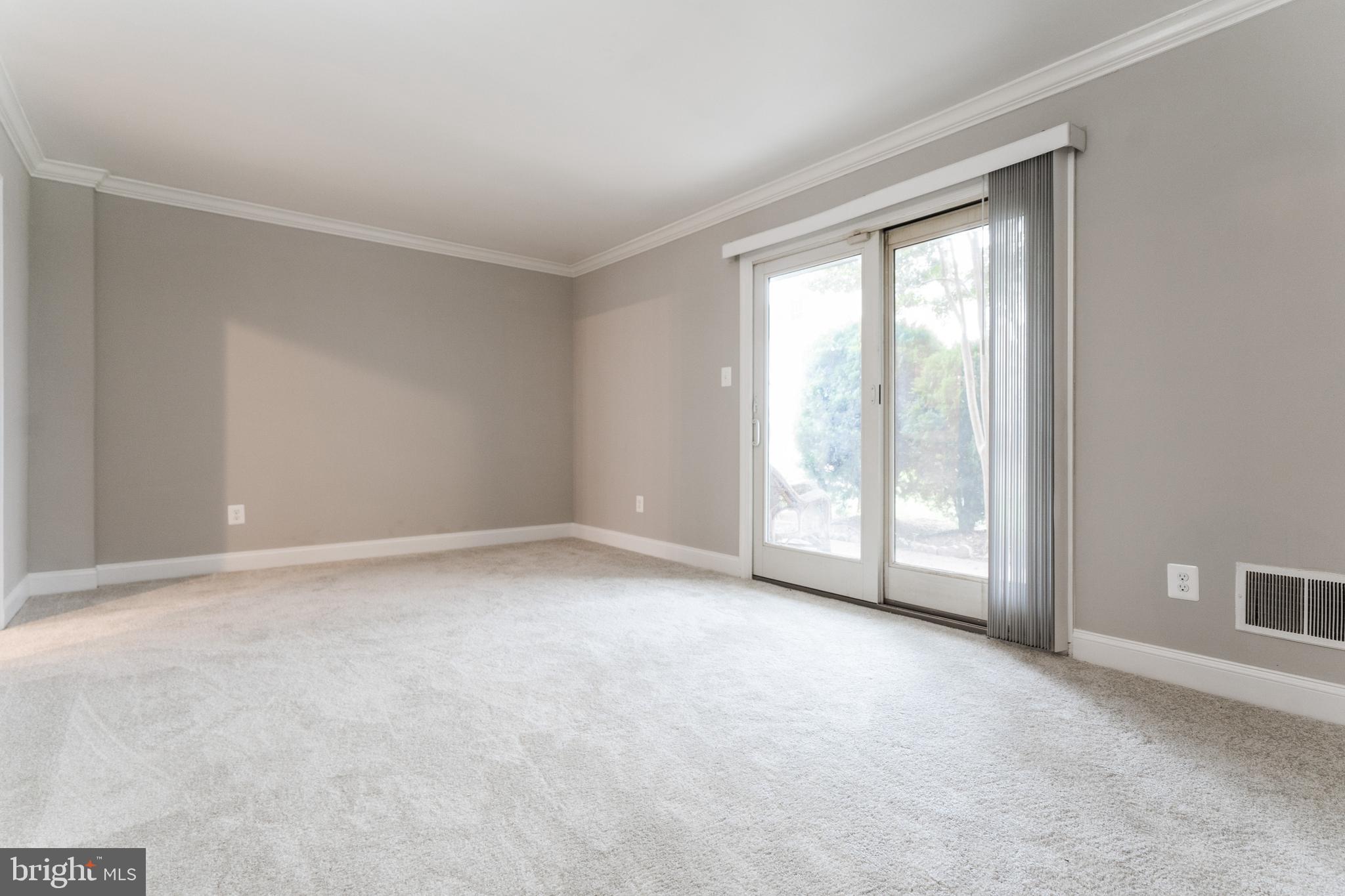 THE MEADOWS - Residential Lease