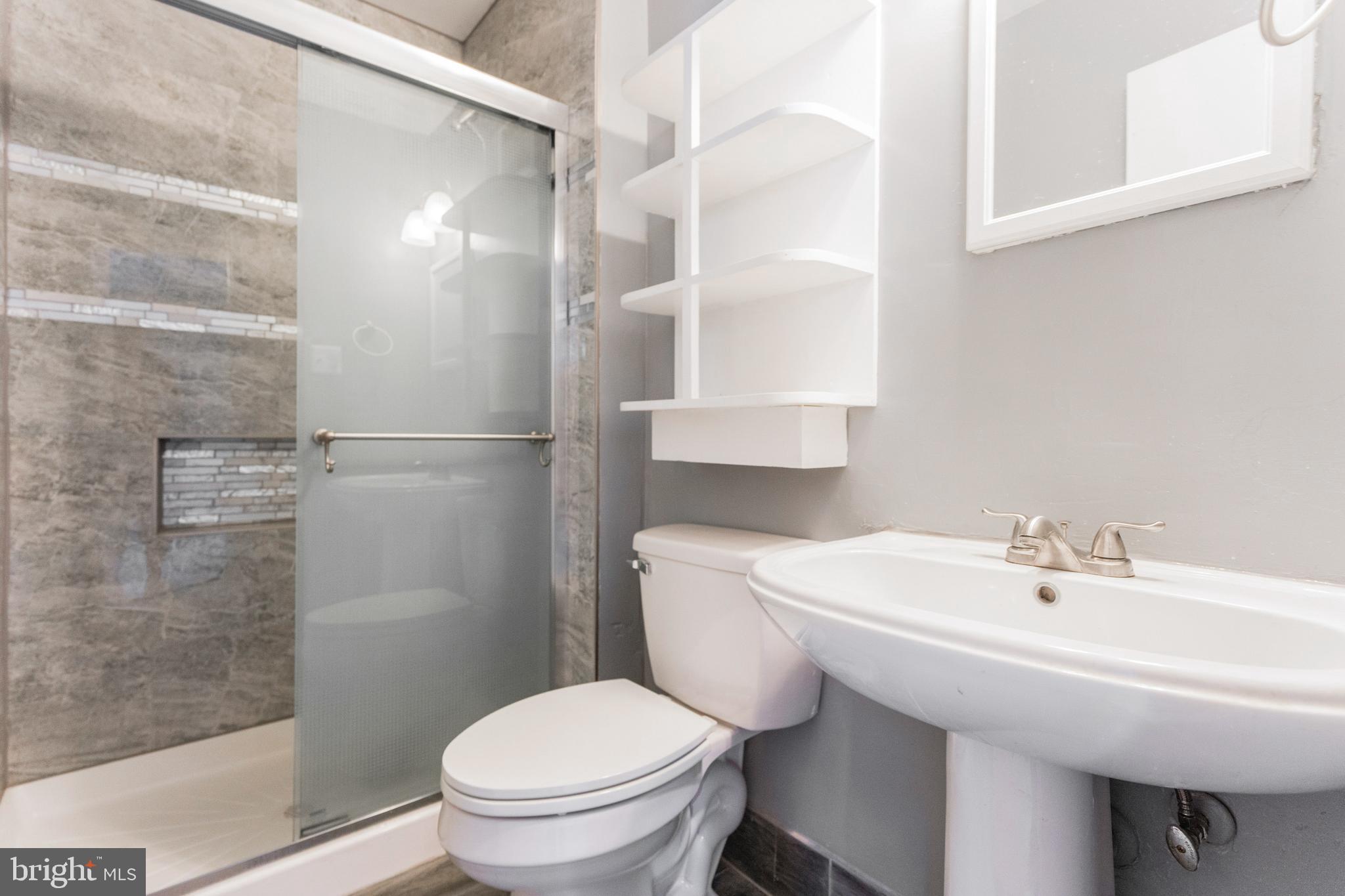 THE MEADOWS - Residential Lease