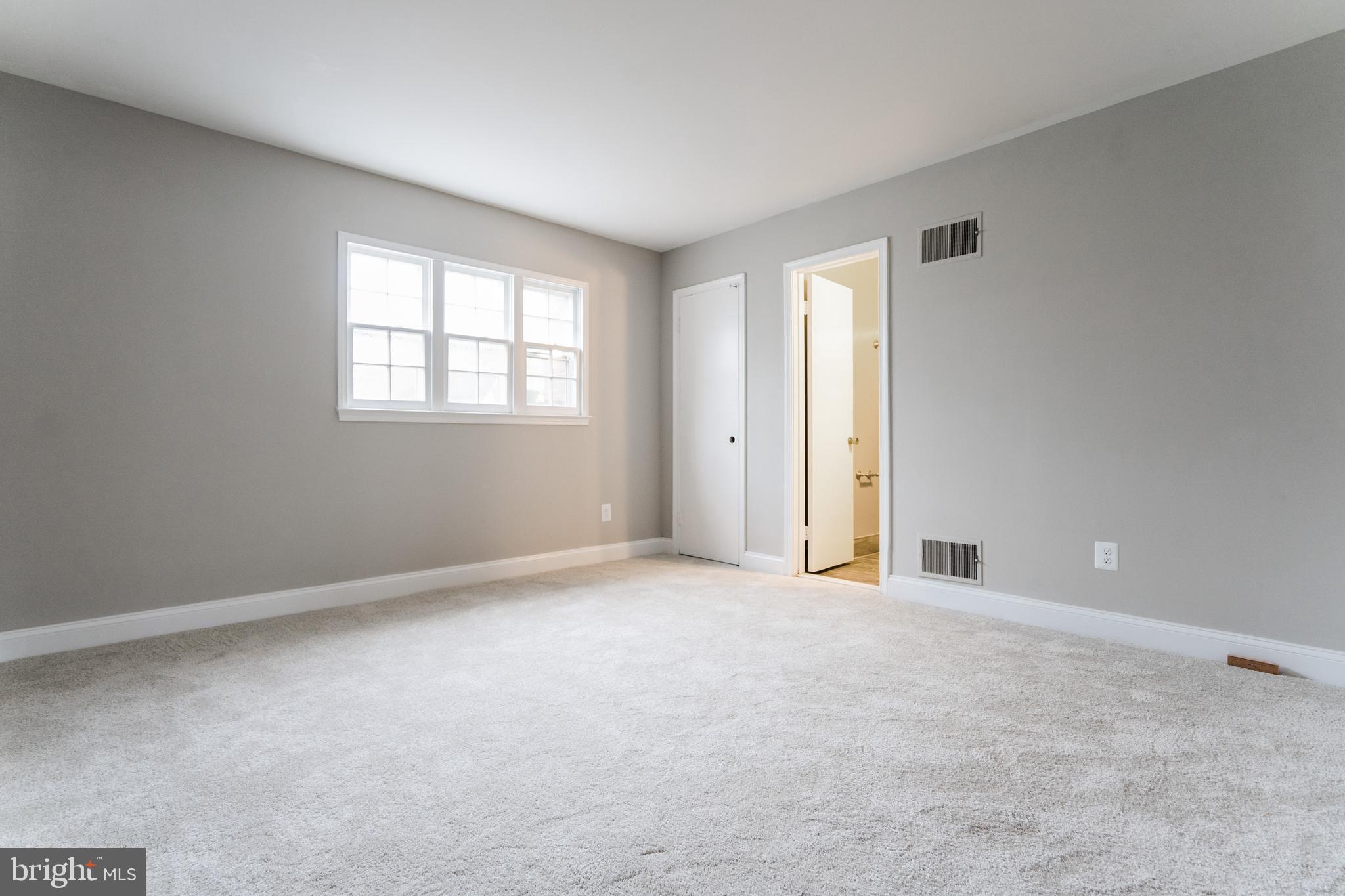 THE MEADOWS - Residential Lease