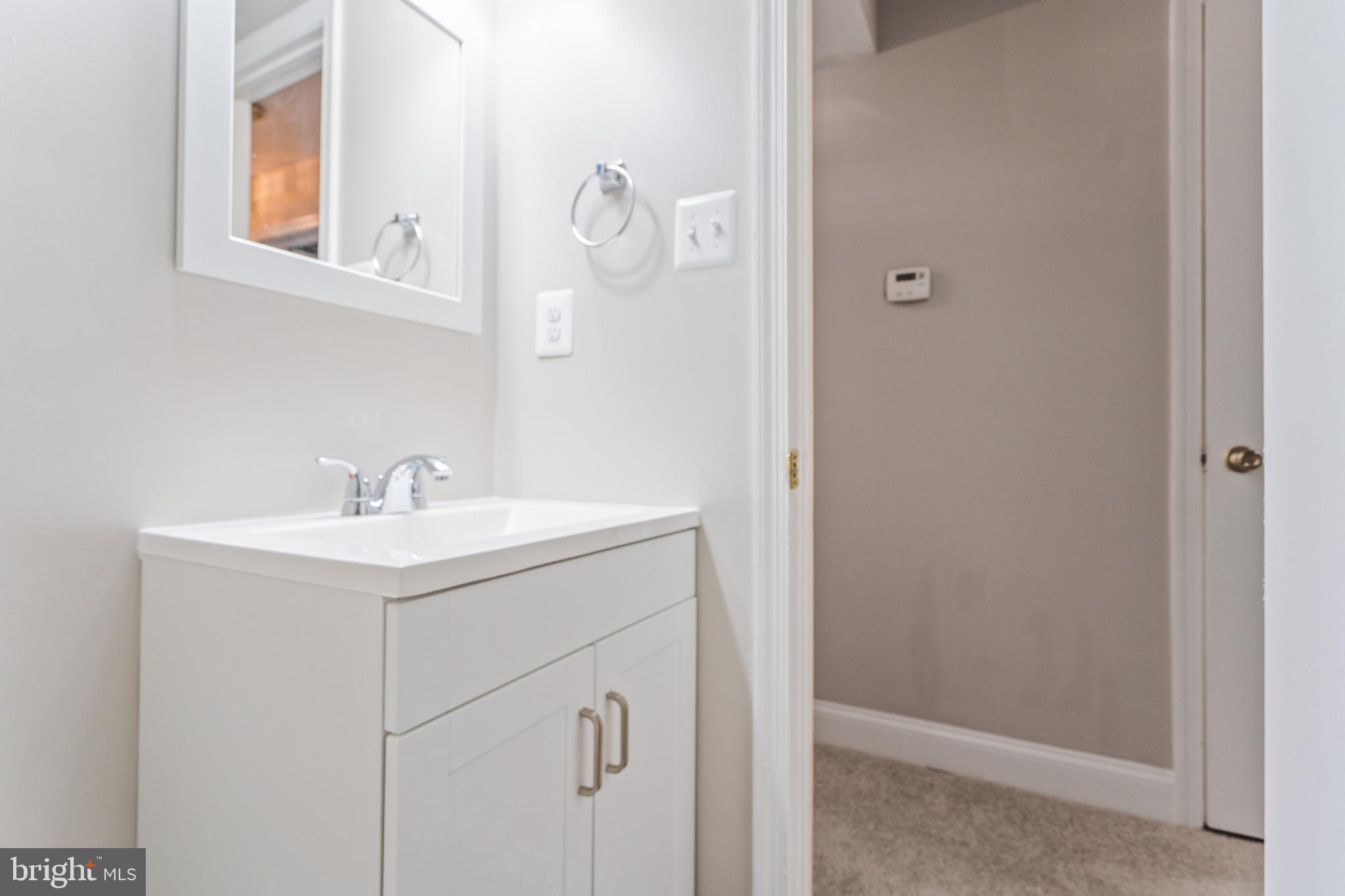 THE MEADOWS - Residential Lease