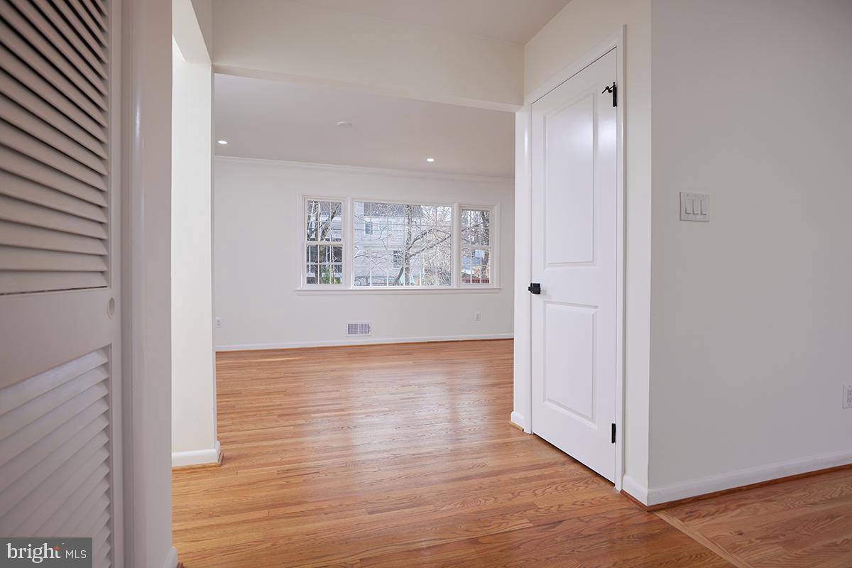 WILLOWBROOK - Residential