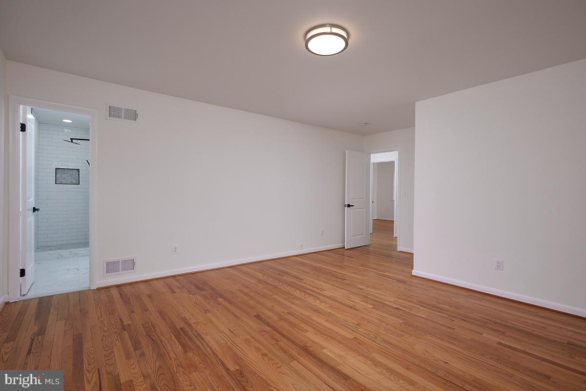 WILLOWBROOK - Residential