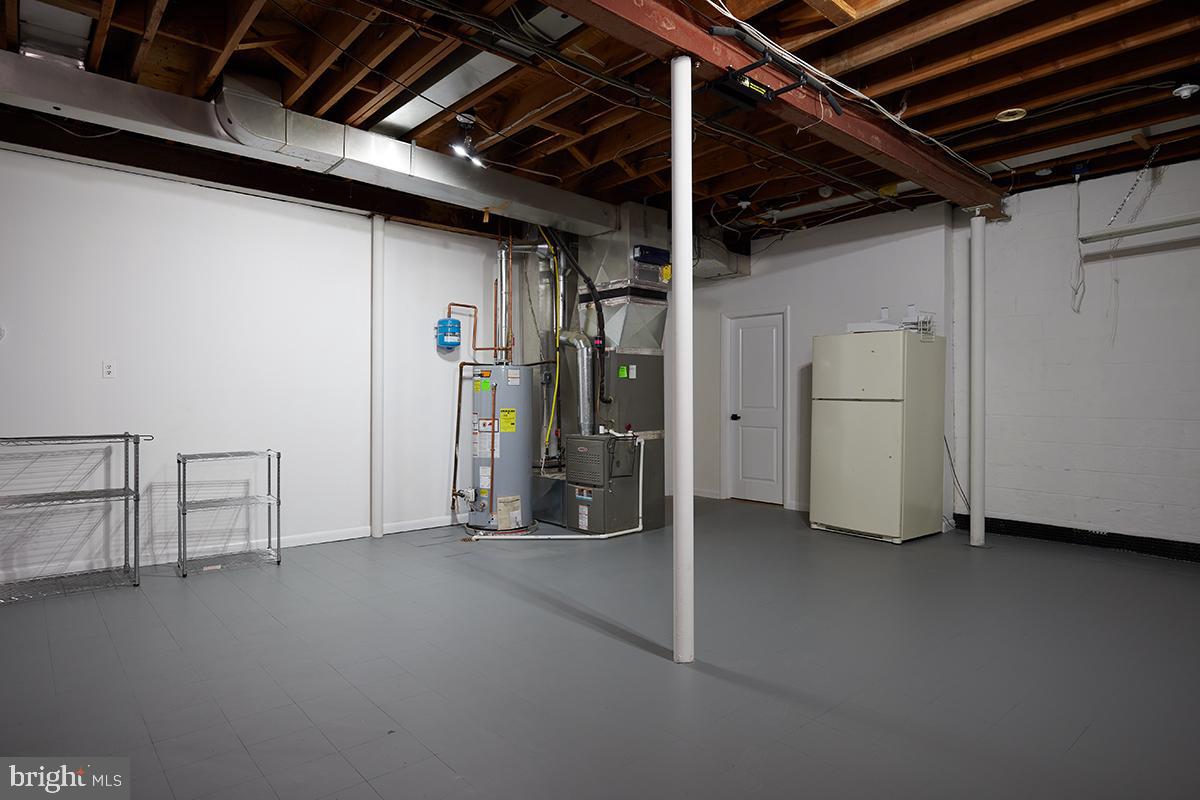 WILLOWBROOK - Residential