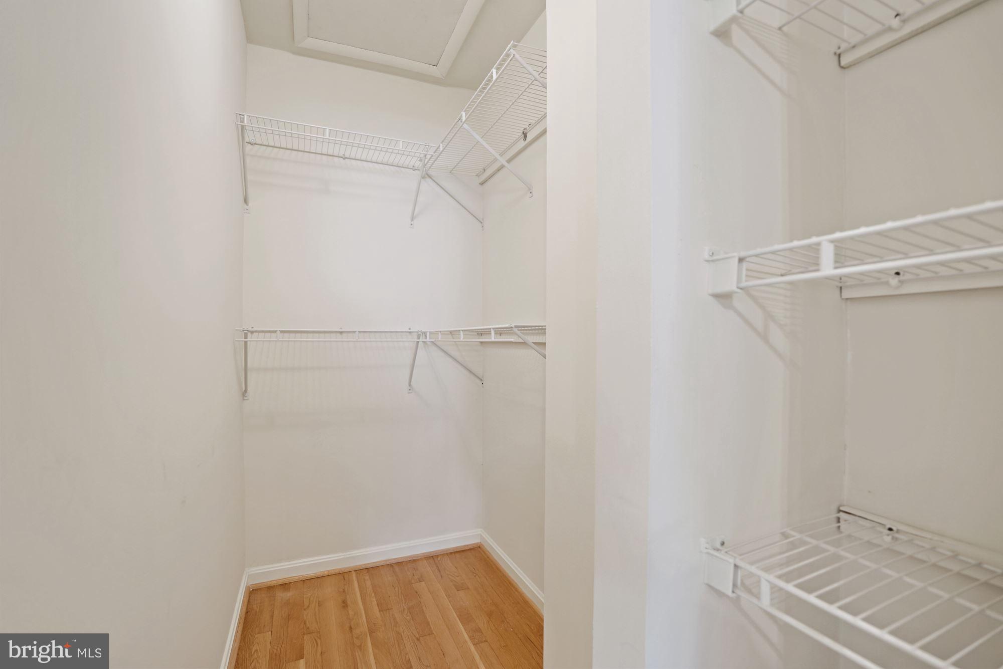 SEMINARY VALLEY - Residential Lease