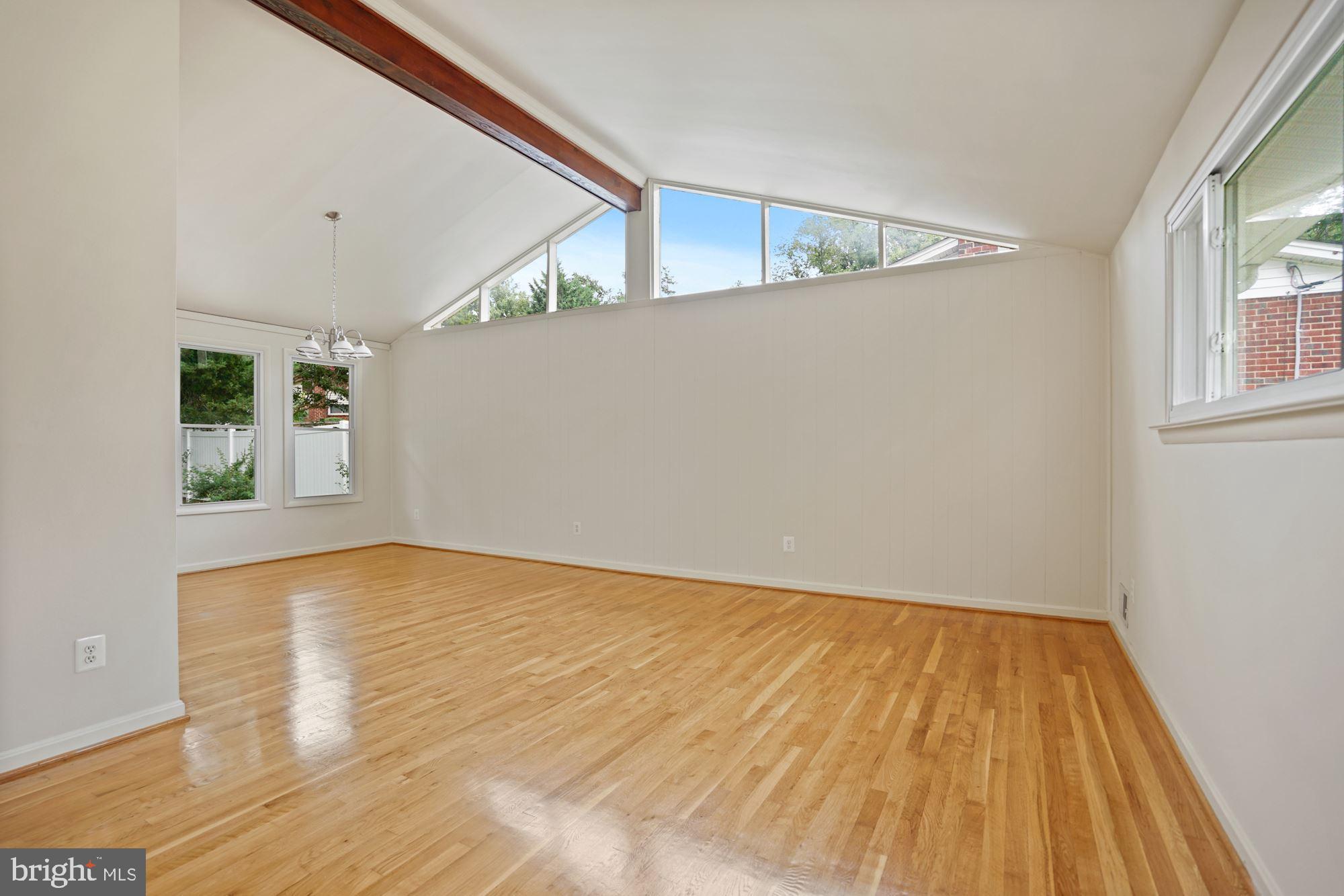 SEMINARY VALLEY - Residential Lease