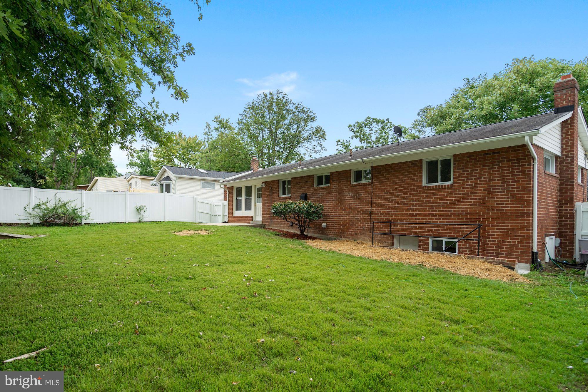 SEMINARY VALLEY - Residential Lease