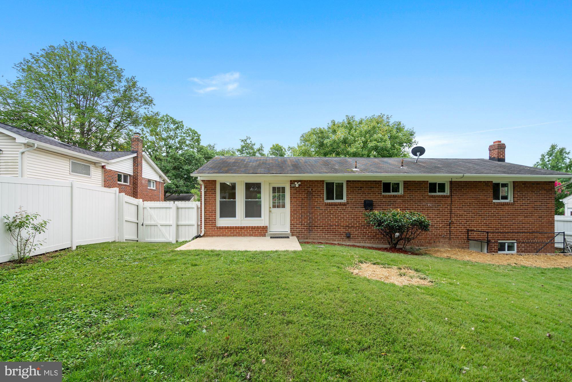 SEMINARY VALLEY - Residential Lease