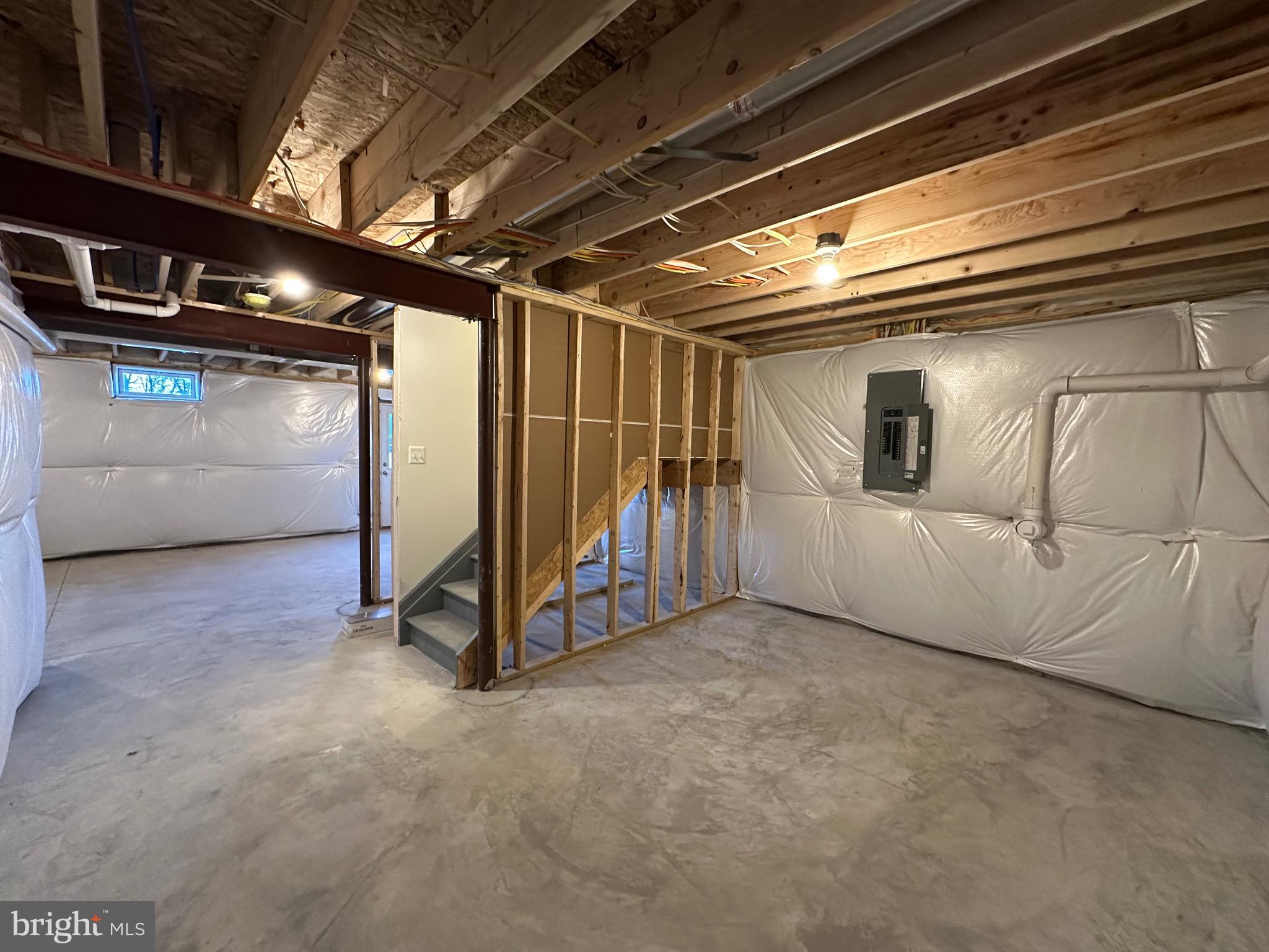 LEXINGTON ESTATES - Residential