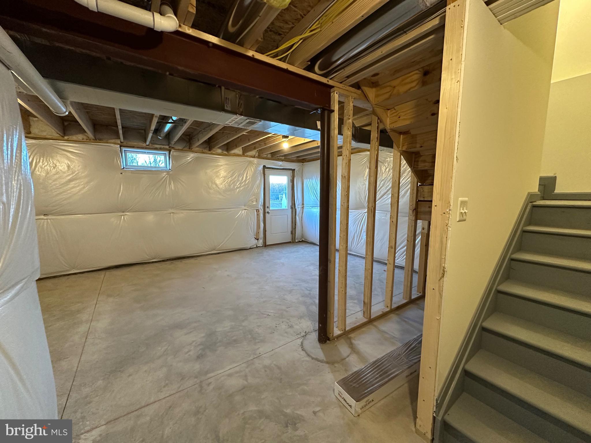 LEXINGTON ESTATES - Residential