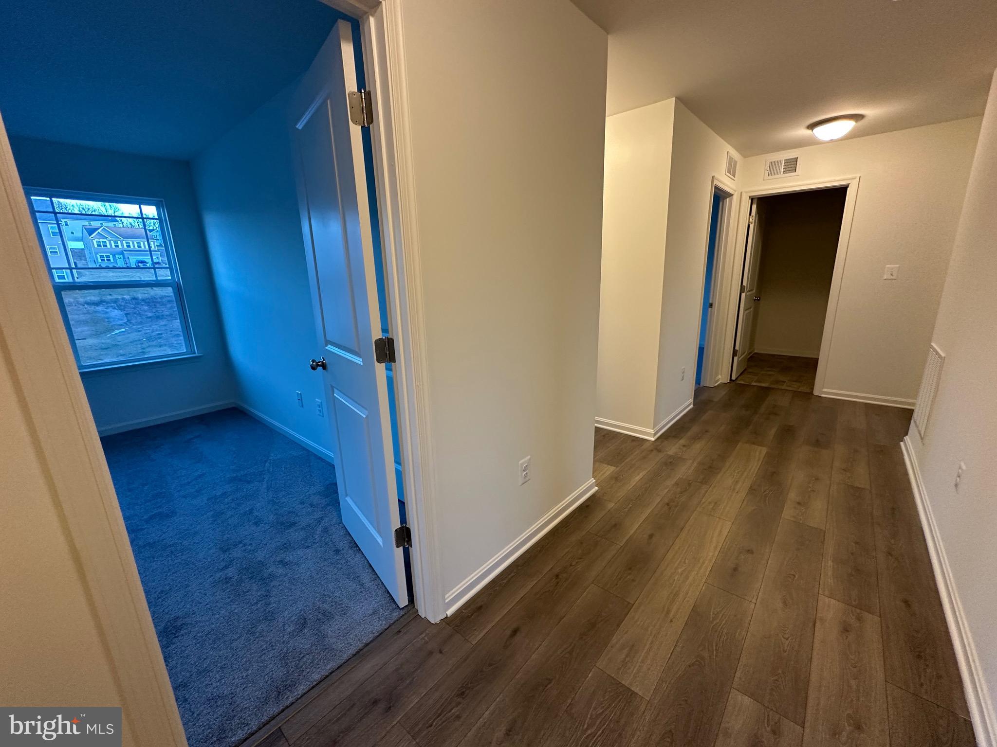 LEXINGTON ESTATES - Residential