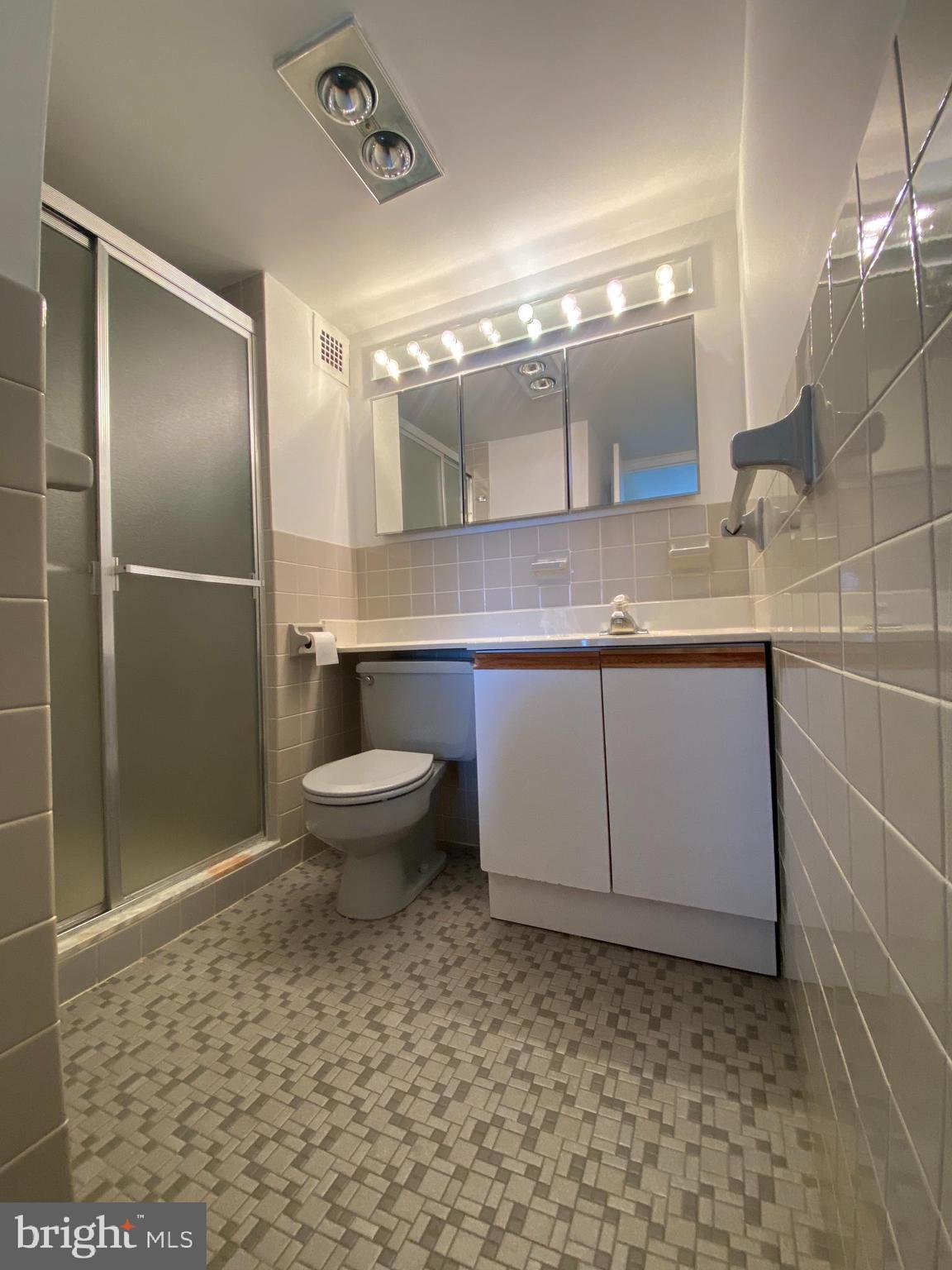 HIGHLANDS - Residential Lease