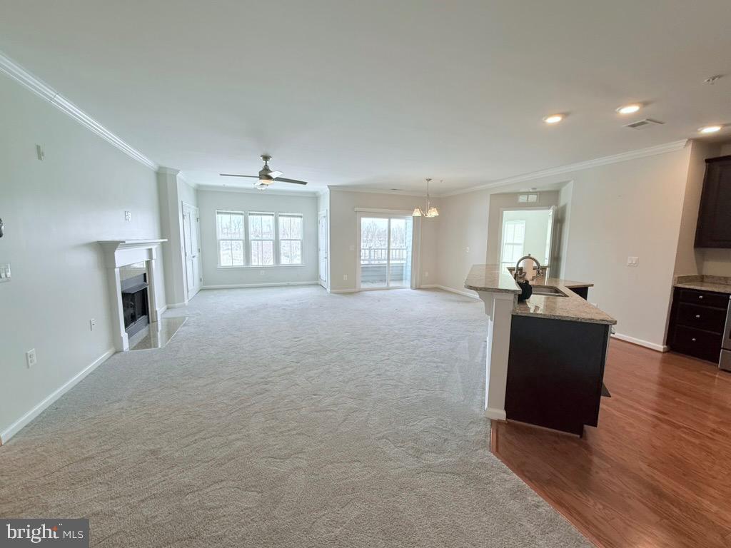 WAVERLY MEWS - Residential