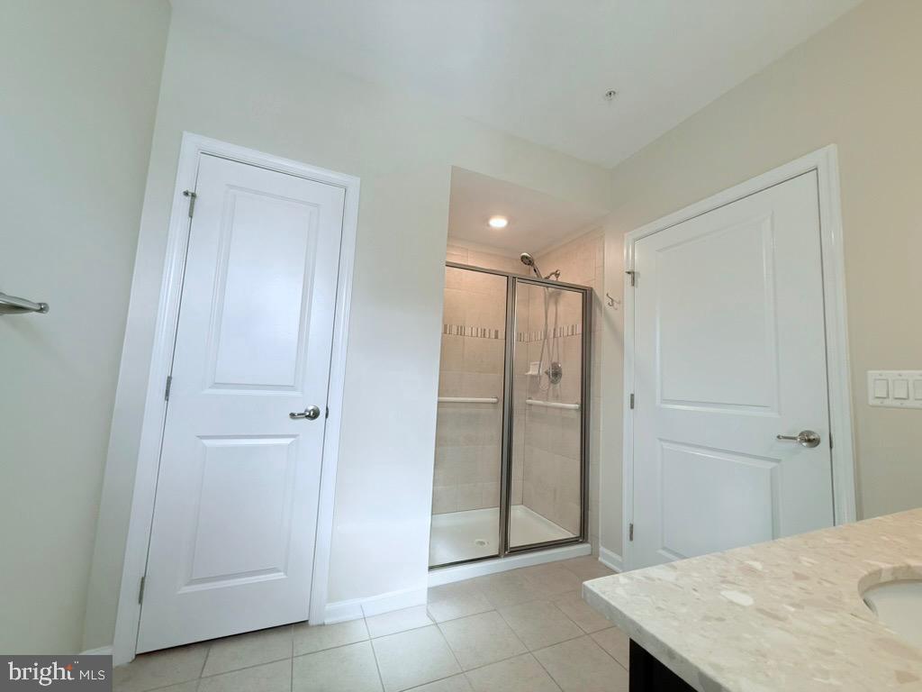 WAVERLY MEWS - Residential