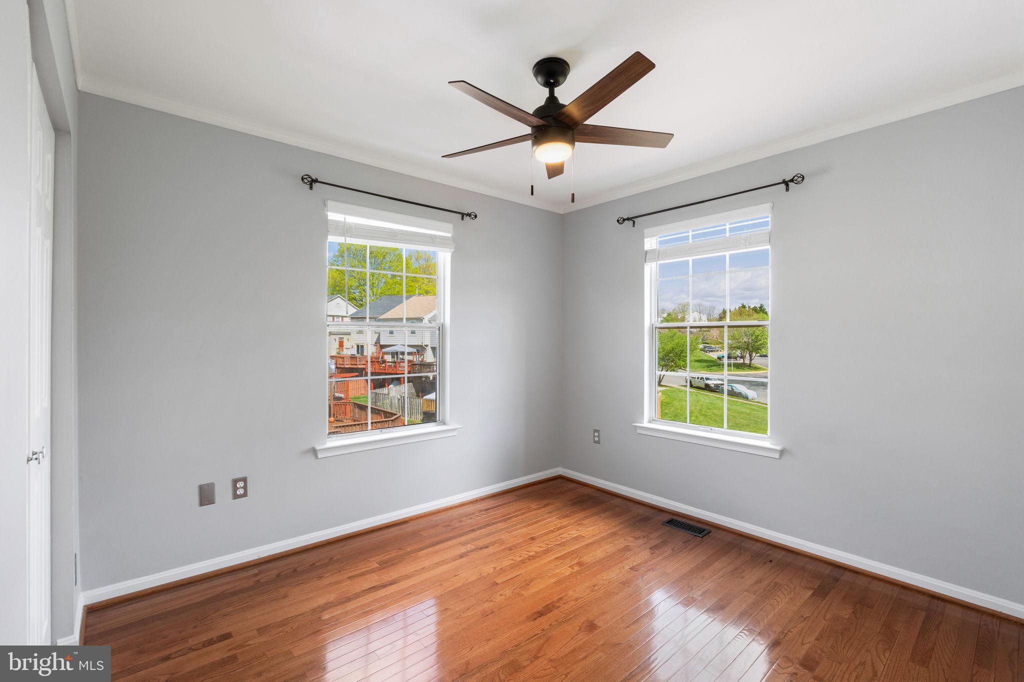 RIDGEFIELD VILLAGE - Residential