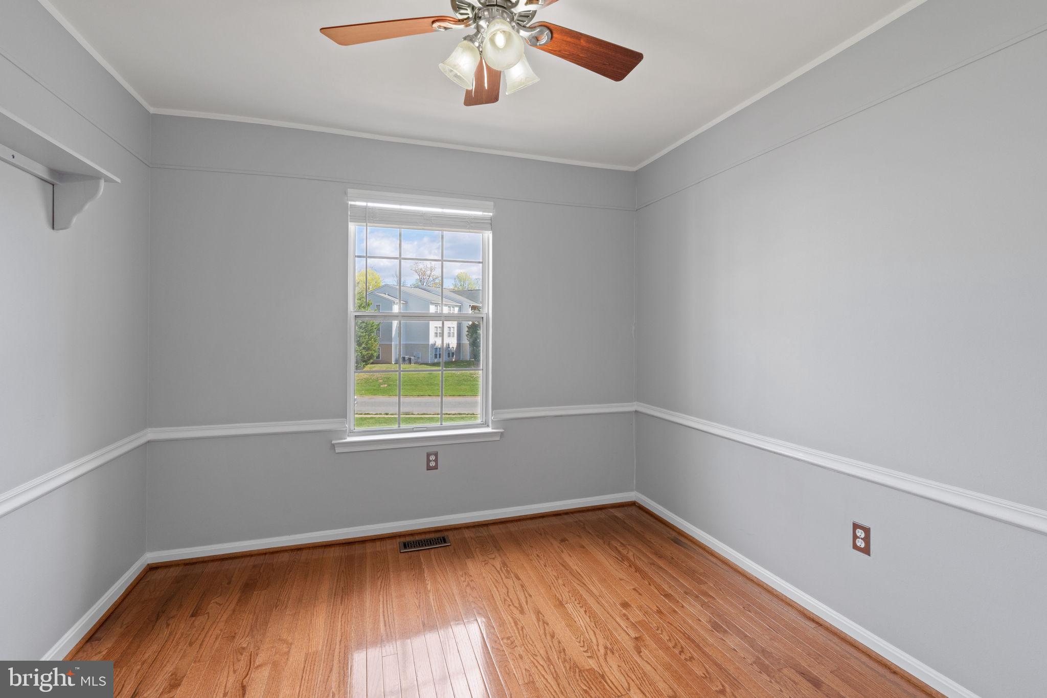 RIDGEFIELD VILLAGE - Residential