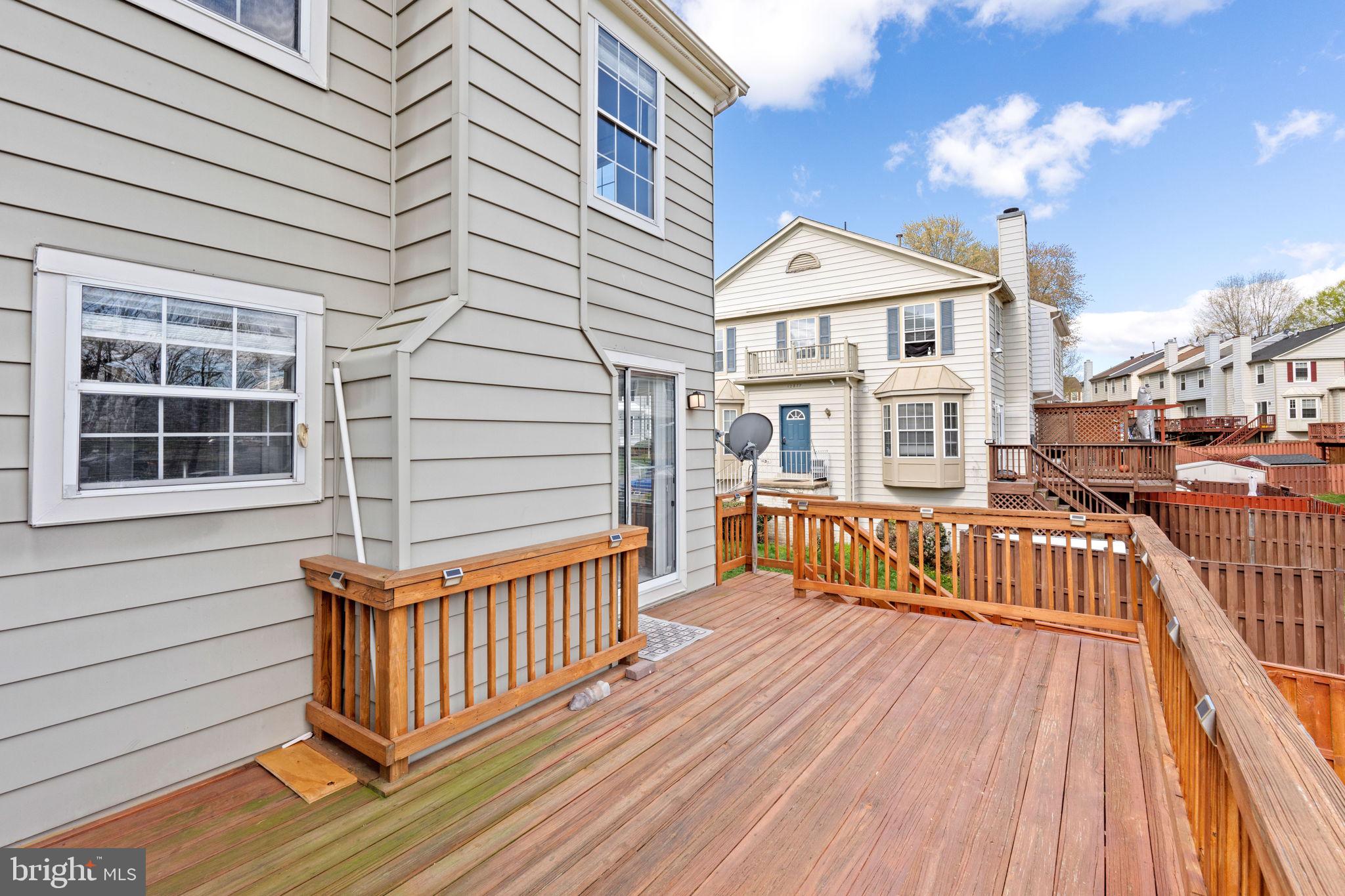 RIDGEFIELD VILLAGE - Residential