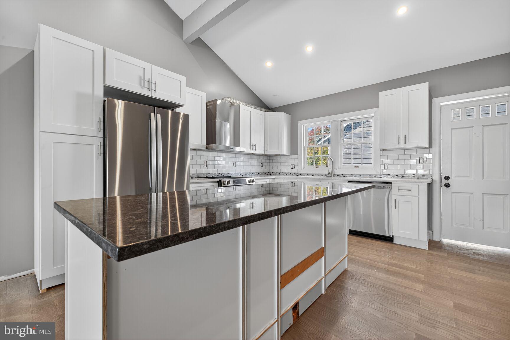 401 LINDEN AVENUE