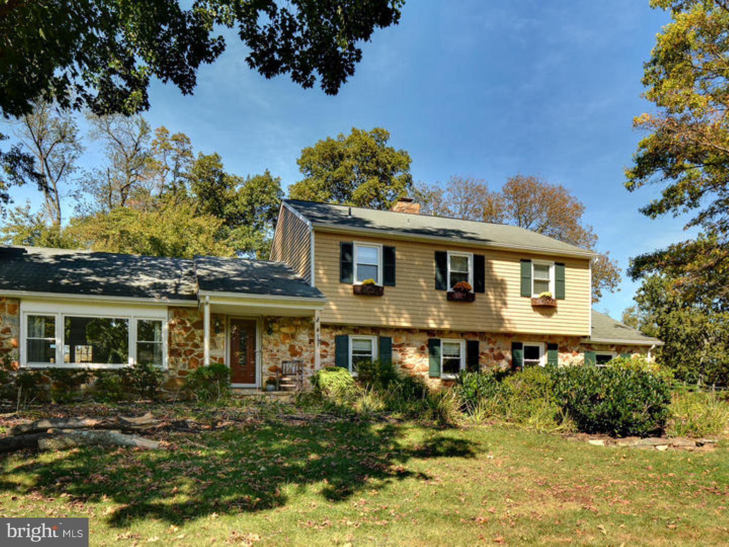 RADNOR HUNT - Residential