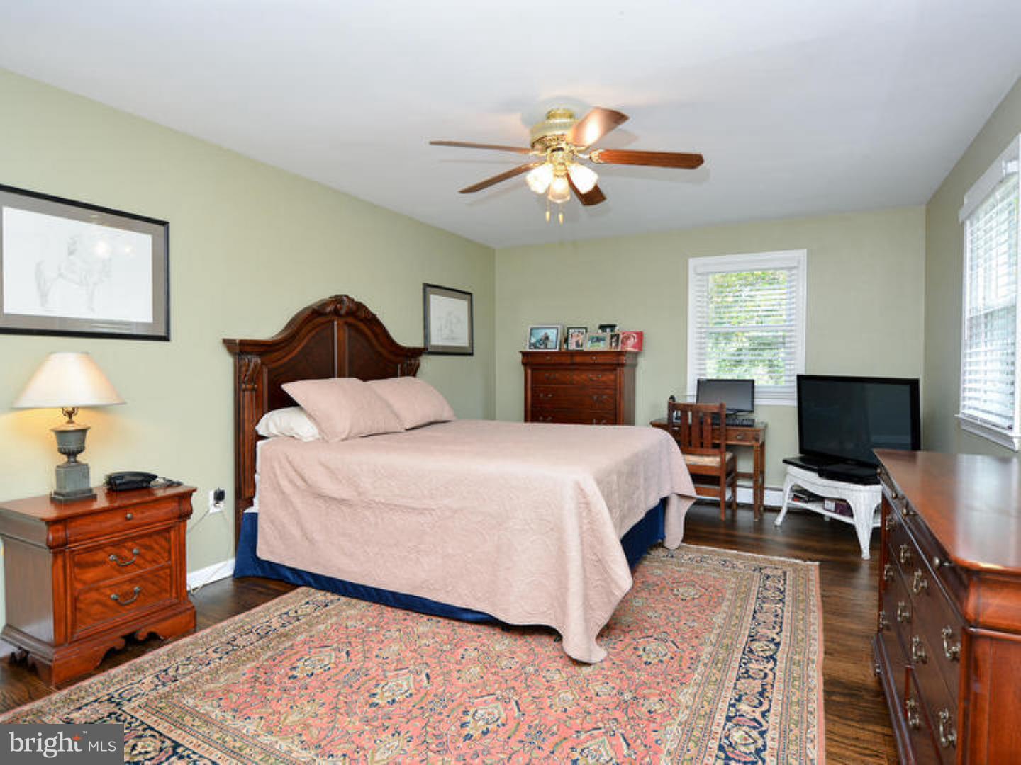 RADNOR HUNT - Residential