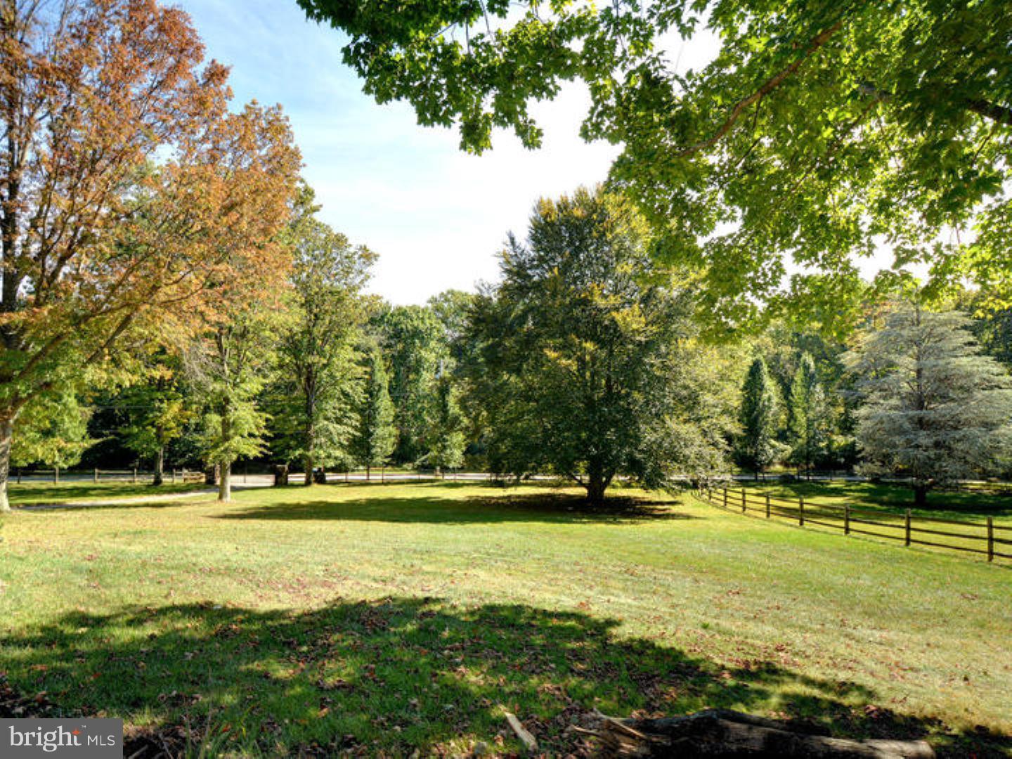 RADNOR HUNT - Residential