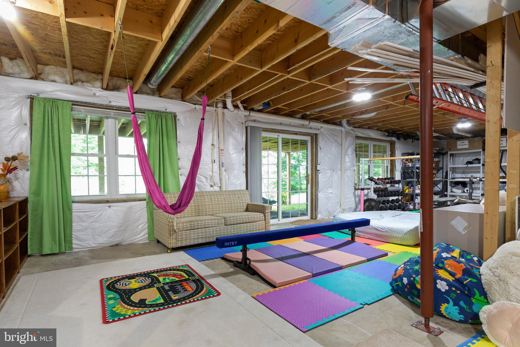 SHANNONDALE - Residential