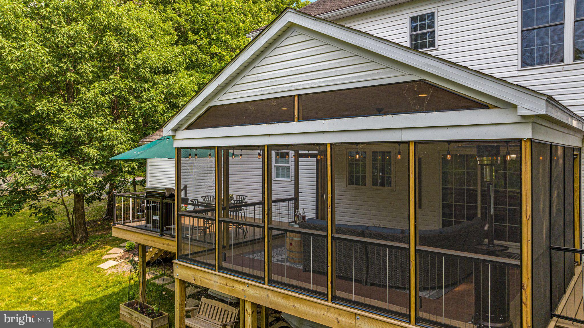 SHANNONDALE - Residential