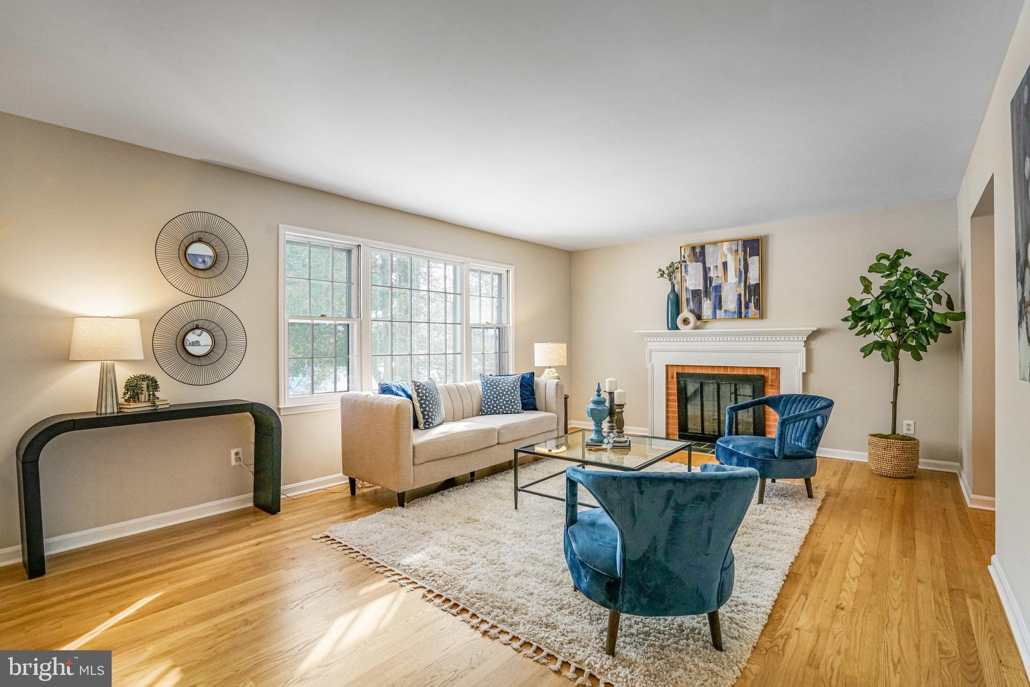 CAMELOT - Residential