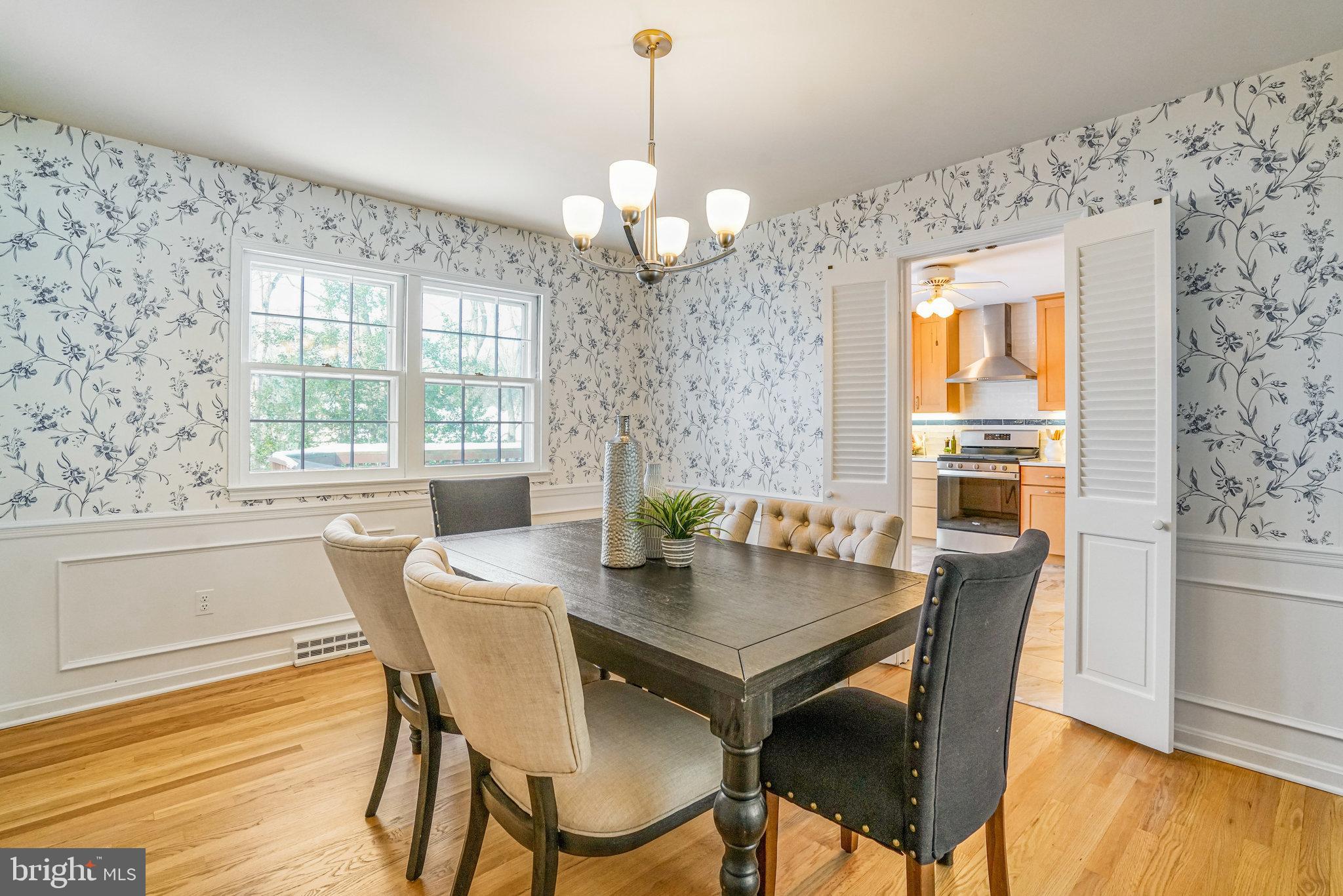 CAMELOT - Residential