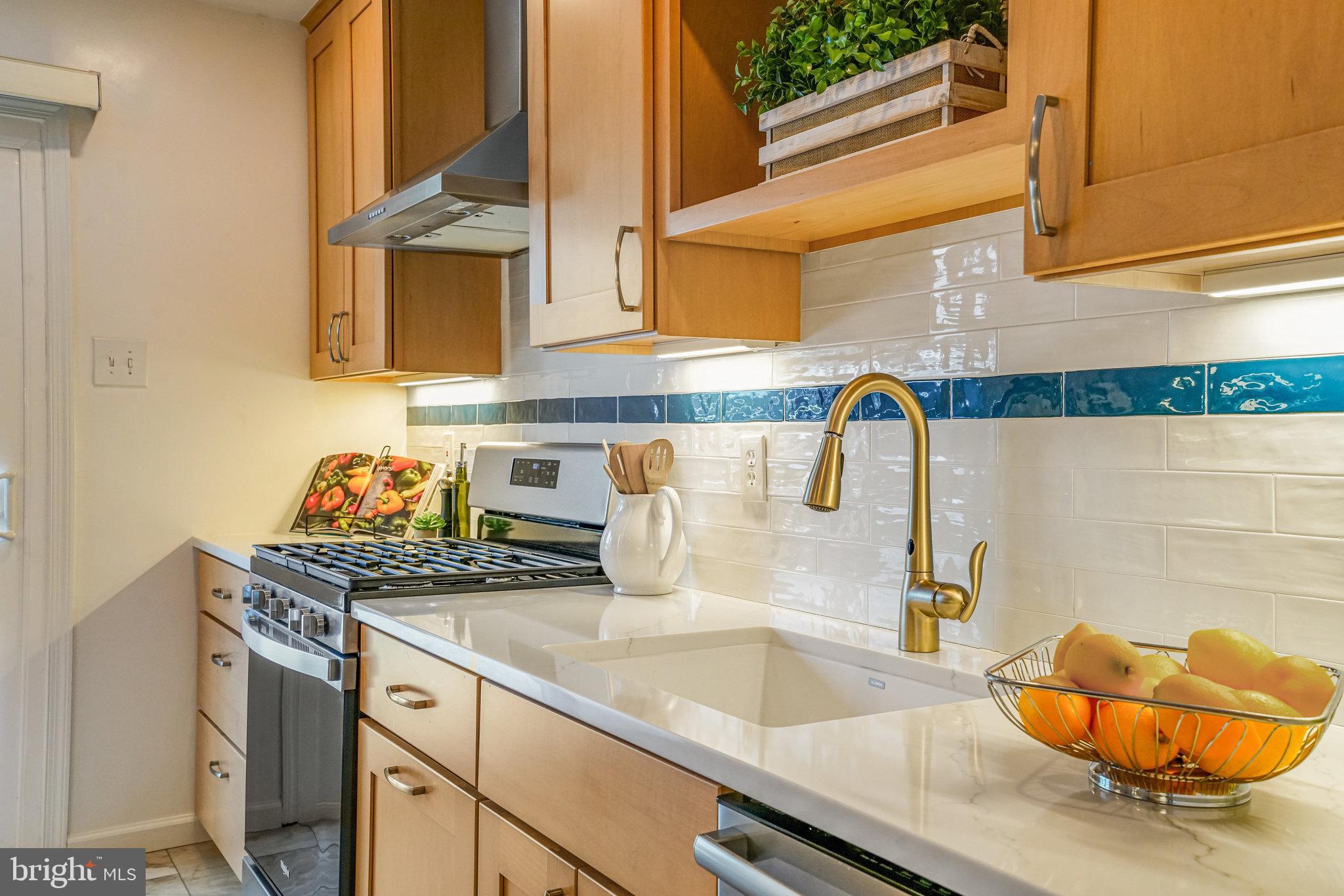 CAMELOT - Residential