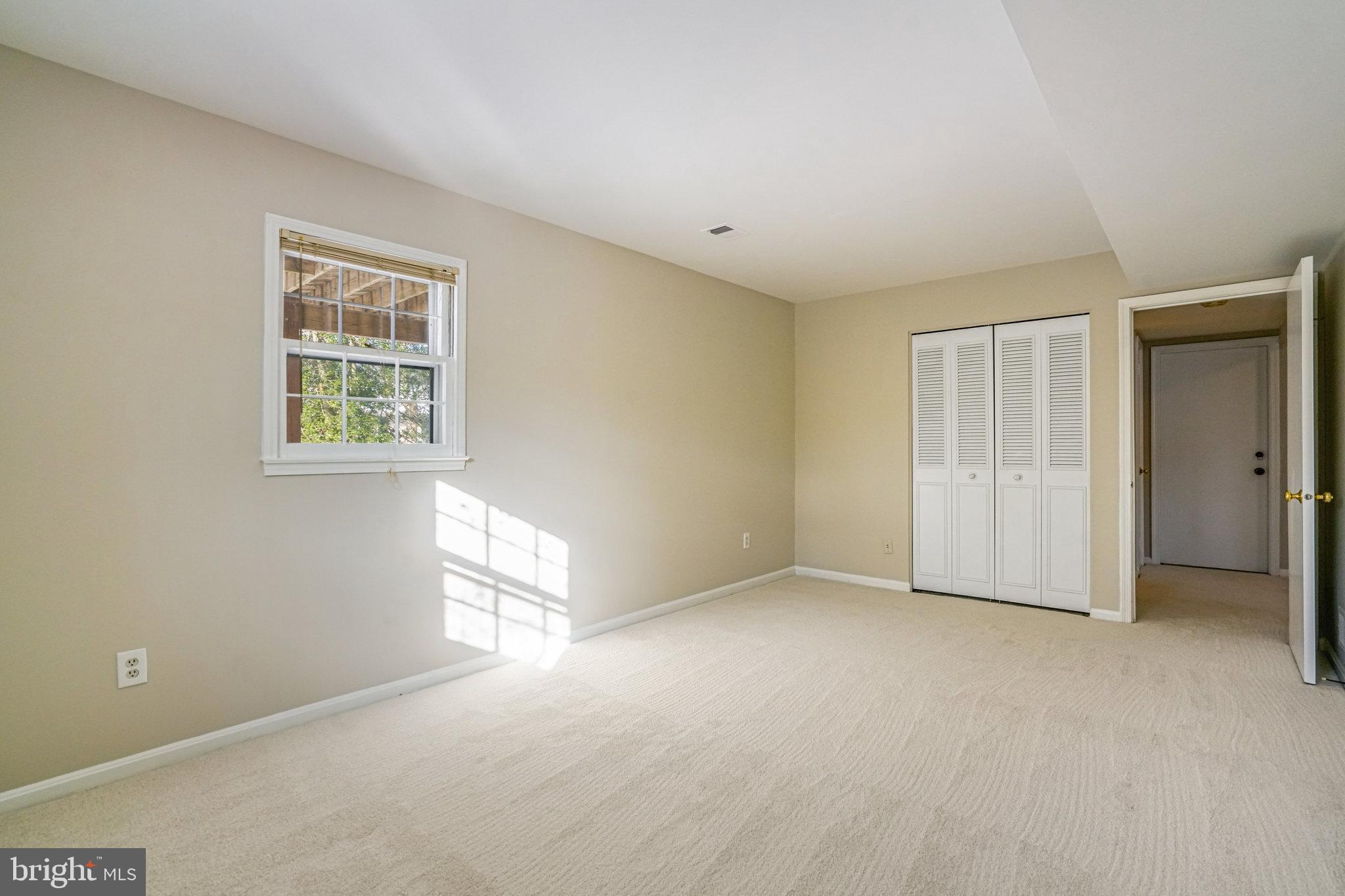 CAMELOT - Residential