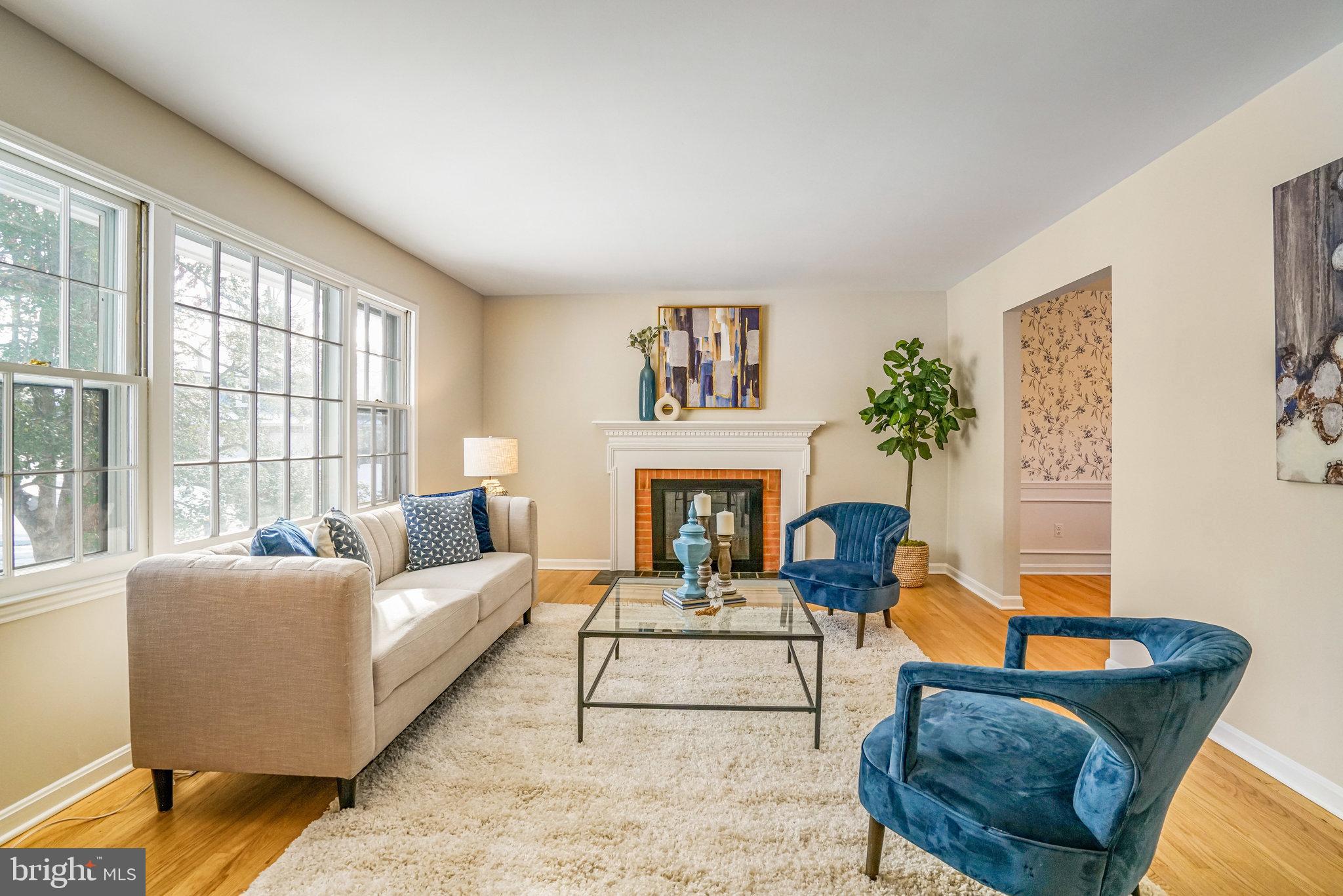 CAMELOT - Residential