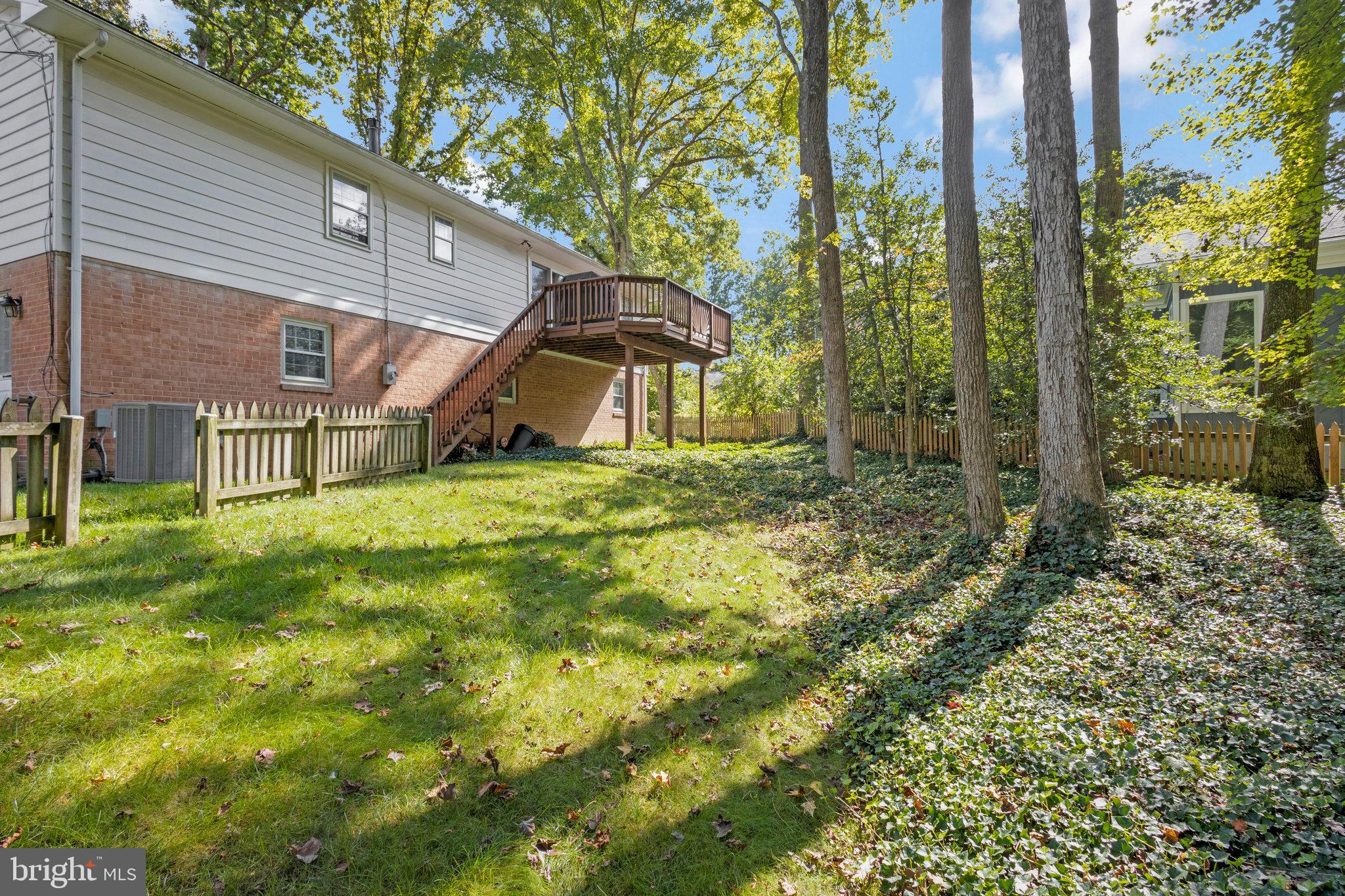 CAMELOT - Residential