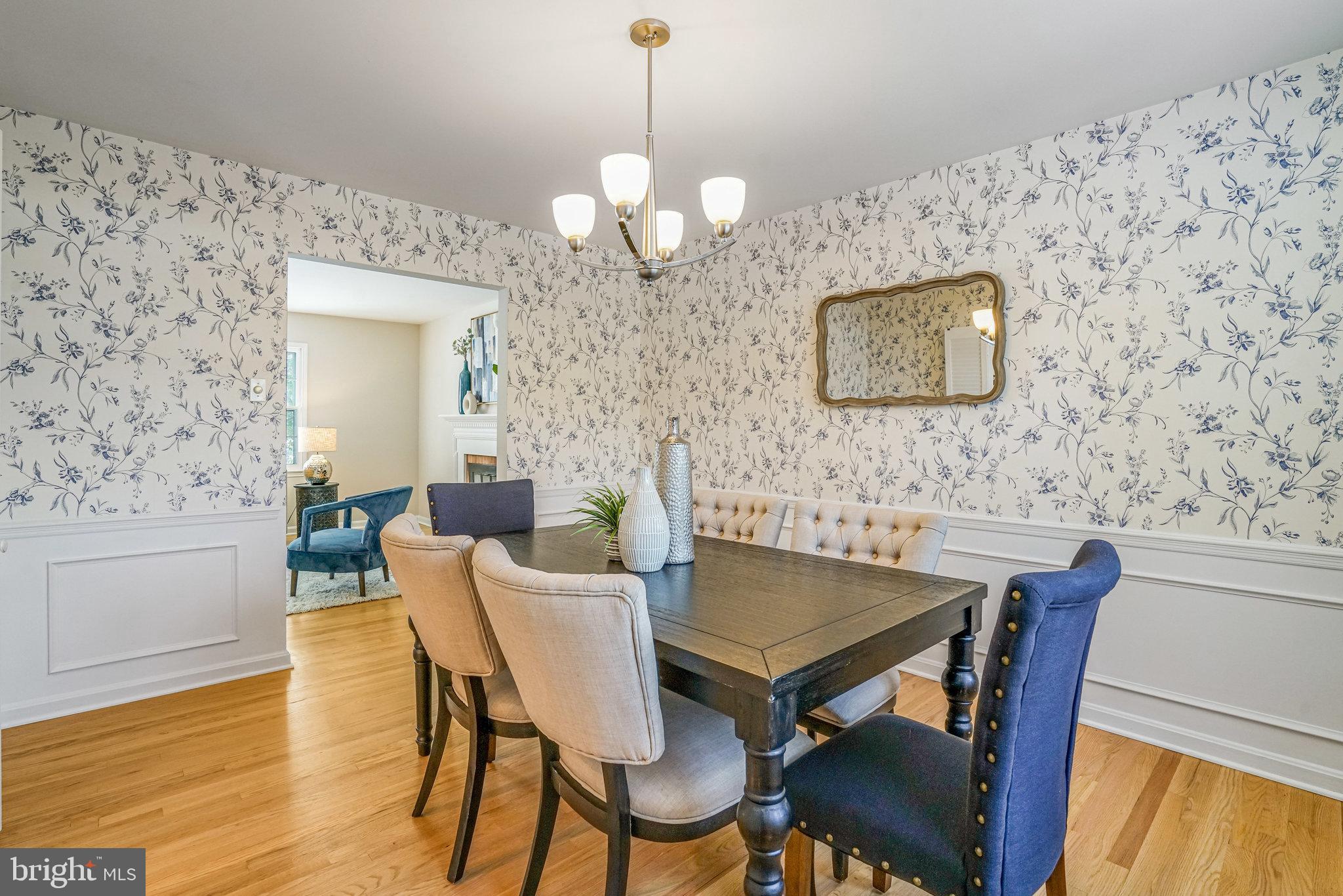 CAMELOT - Residential