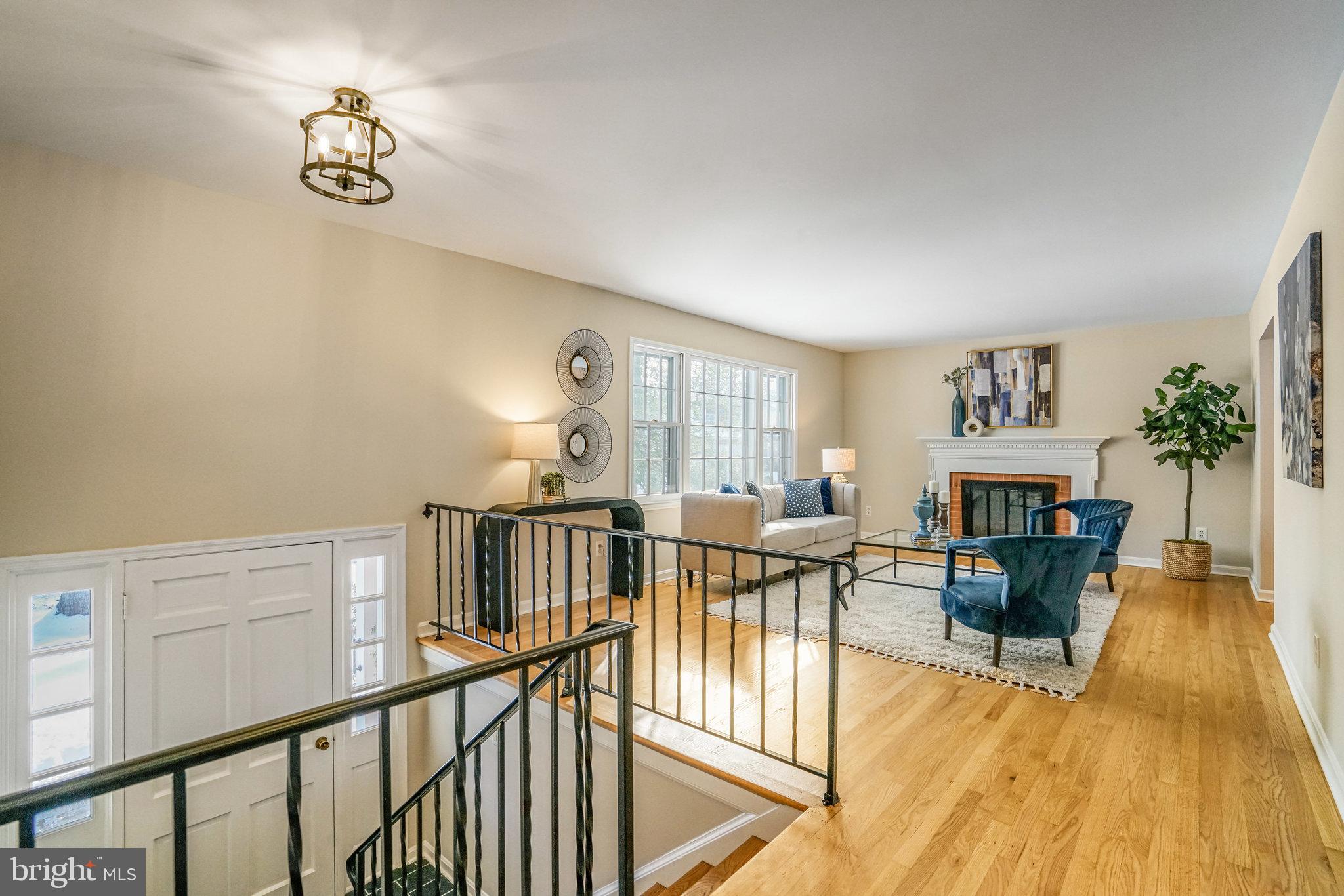 CAMELOT - Residential